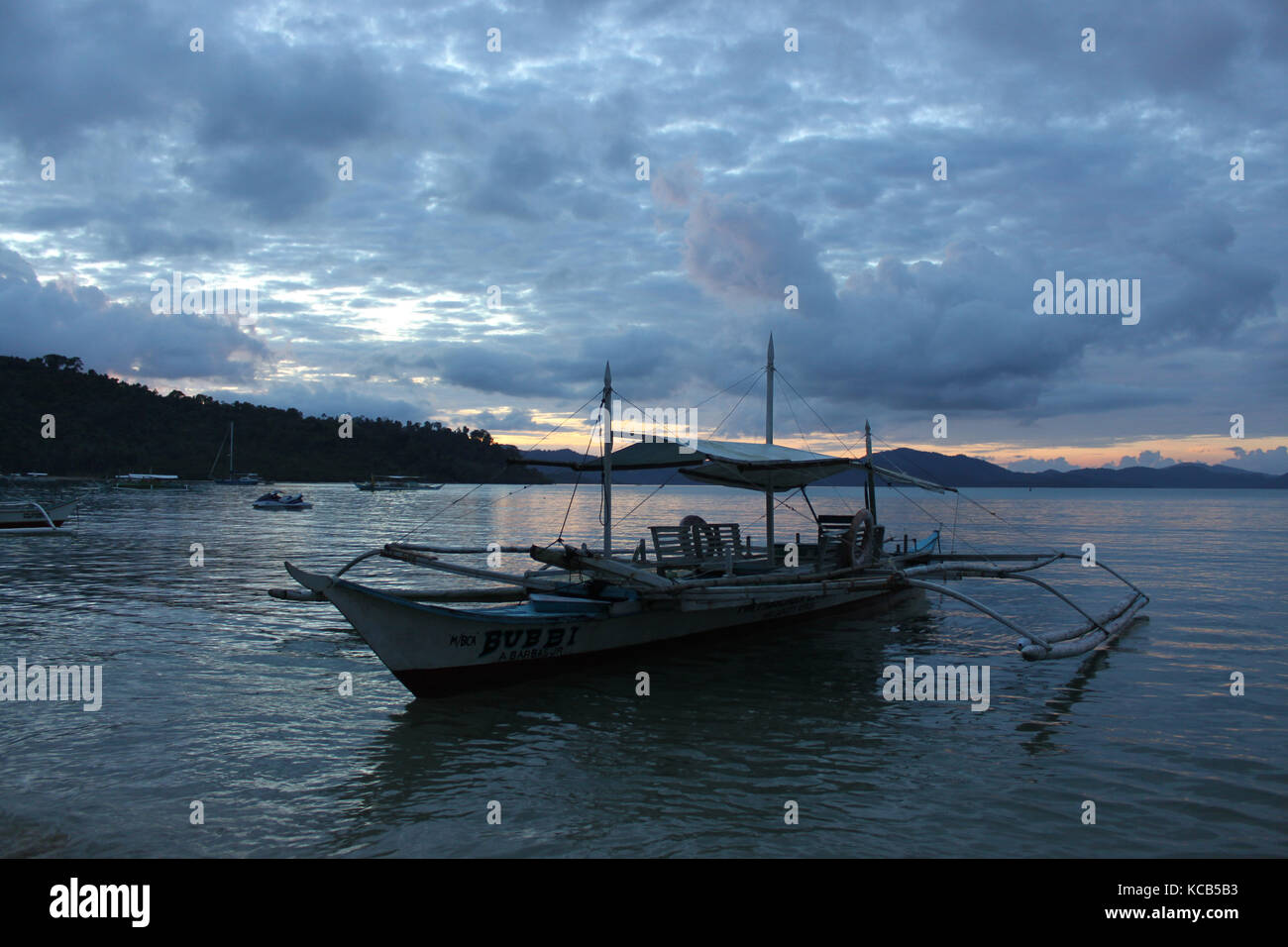 Traditional Philippines Fishing Boat in Palawan Stock Photo Alamy