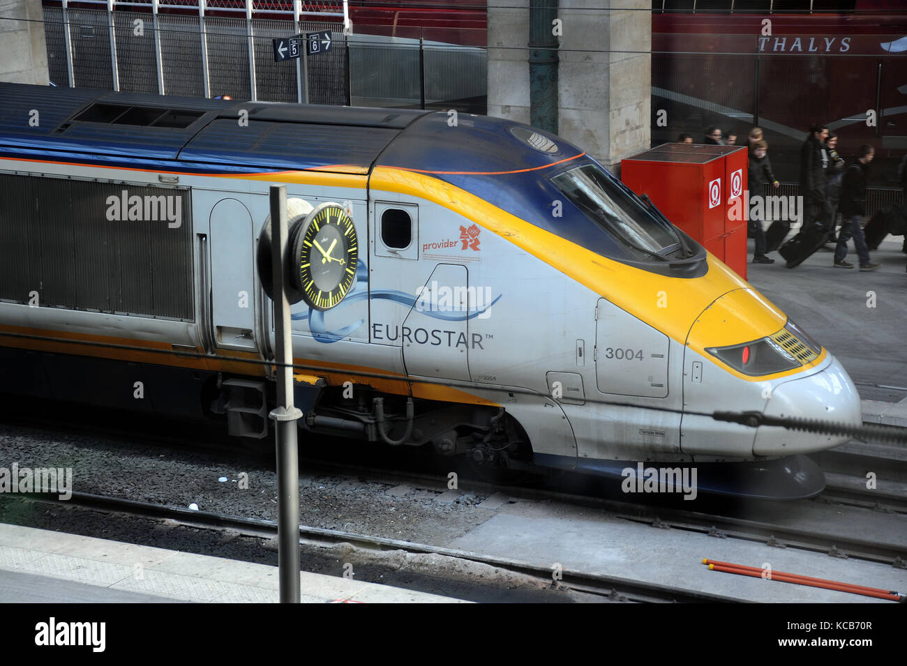 Eurostar power car 3004 at Gare du Nord. Paris Stock Photo Alamy