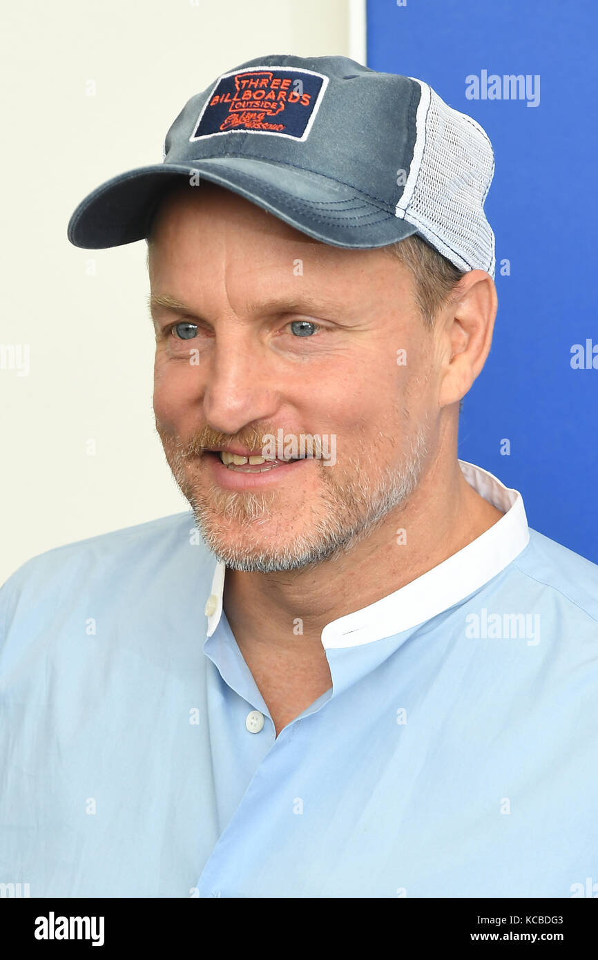 Woody Harrelson attends the photocall 