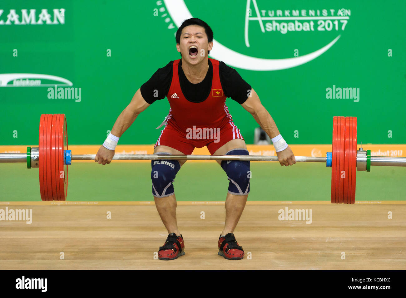 Ashgabat 2017 5th Asian Indoor & MartialArts Games 17092017. Mens weightlifting JLe Quoc