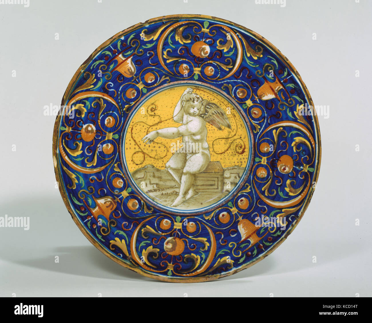Plate (tagliere), 1534, Italian, Gubbio, Maiolica (tin-glazed earthenware), Diameter: 9 5/8 in. (24.4 cm), Ceramics-Pottery Stock Photo