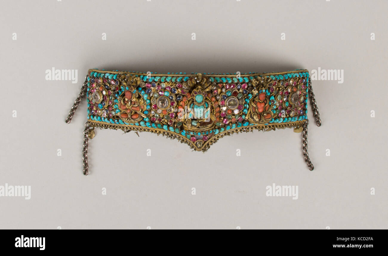 Forehead ornament hires stock photography and images Alamy