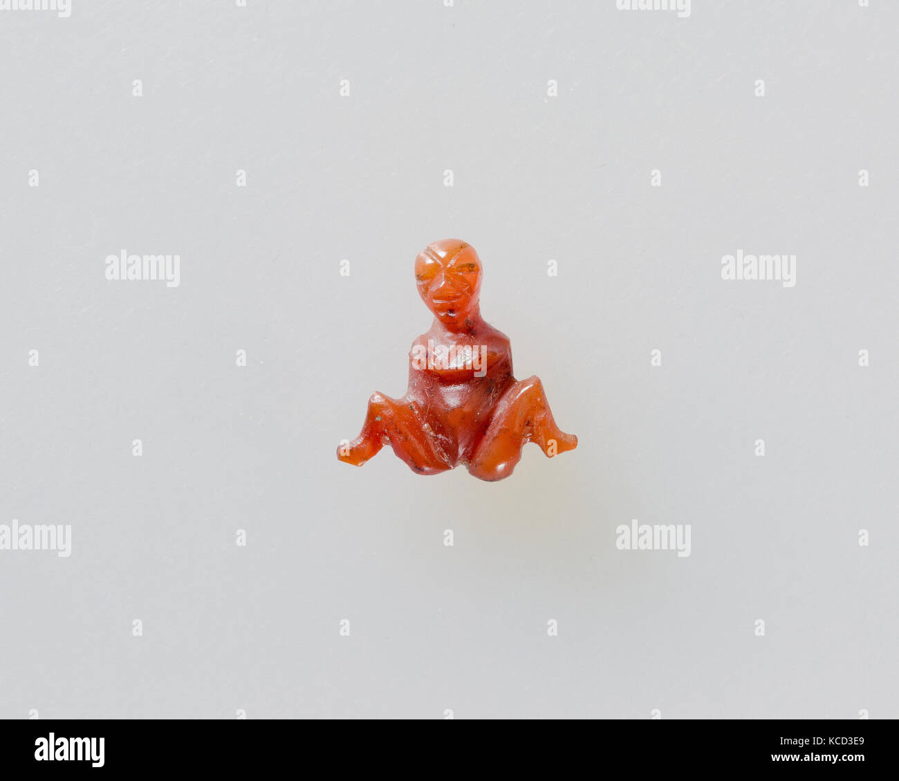 https://c8.alamy.com/comp/KCD3E9/omphale-figure-ptolemaic-or-roman-period-100-bc300-ad-from-egypt-carnelian-KCD3E9.jpg