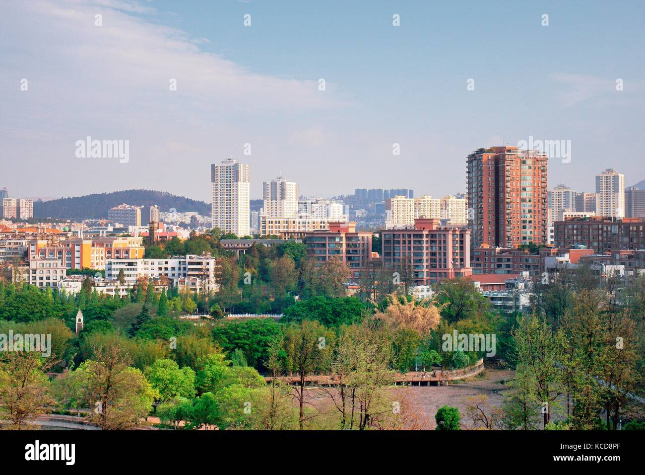 Kunming city centre, Yunnan Province, China. Looking south over Green Lake Park. Stock Photo