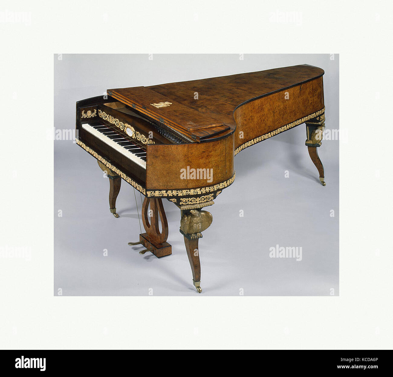 Grand Piano, ca. 1815–20, Vienna, Austria, Austrian, Wood, various  materials, L. 223.4 cm (88 in.); W. 126.4 cm (49 3/4 in Stock Photo - Alamy