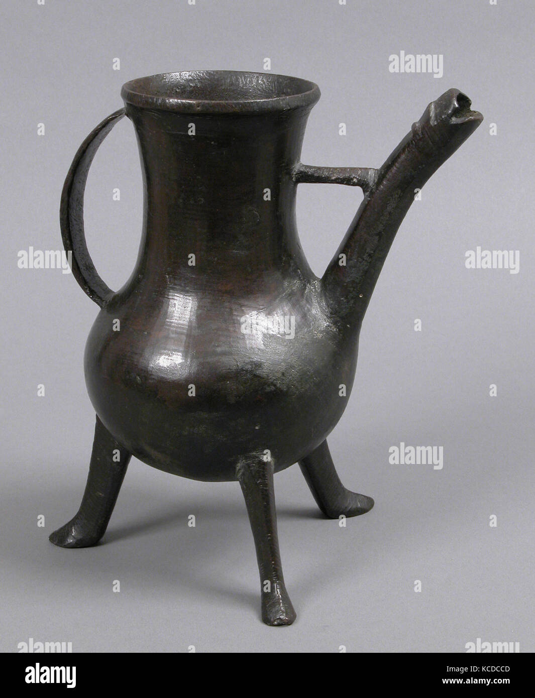 Alloy vessel hires stock photography and images Alamy