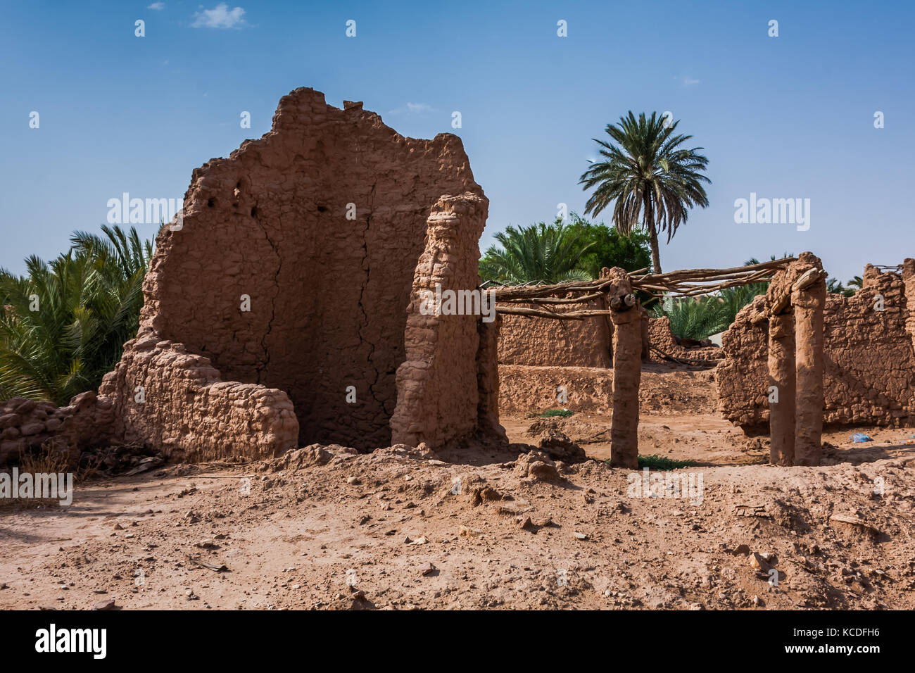The ruins of the traditional Arab mud house, Riyadh Province, Saudi Arabia Stock Photo