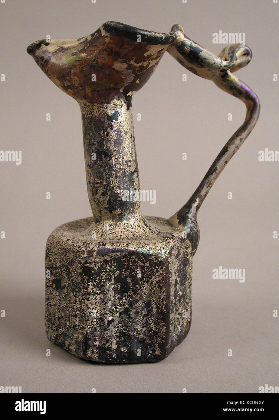 Jug, 6th–7th century, Jewish, Glass, Overall: 6 5/16 x 4 13/16 x 3 1/16 in. (16.1 x 12.2 x 7.8 cm), Glass-Vessels Stock Photo