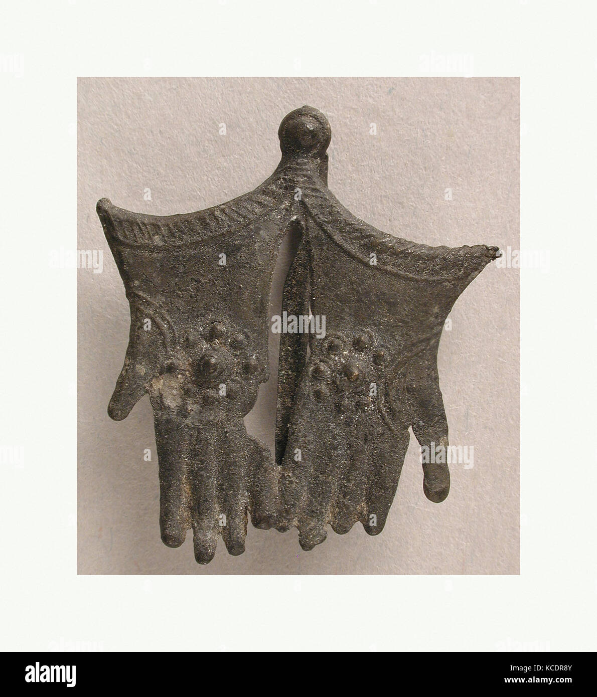 Badge with Becket's Gloves, 15th century, Made in Bury St. Edmunds, England, British, Tin/pewter, Overall: 1 3/16 x 1 x 1/4 in Stock Photo