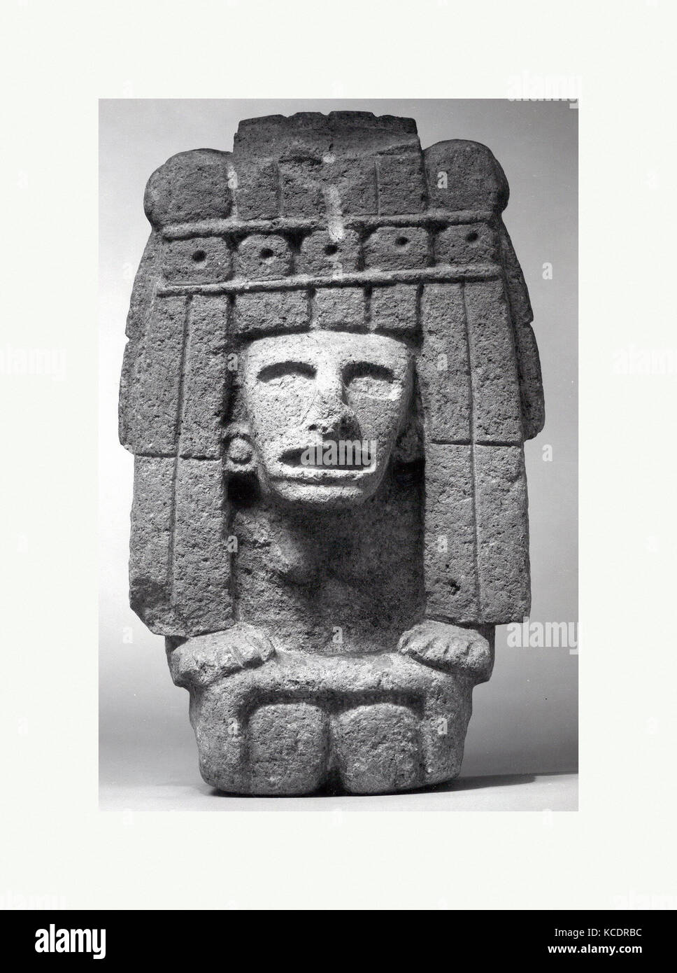 Kneeling Female Deity, 15th–early 16th century, Mexico, Mesoamerica ...
