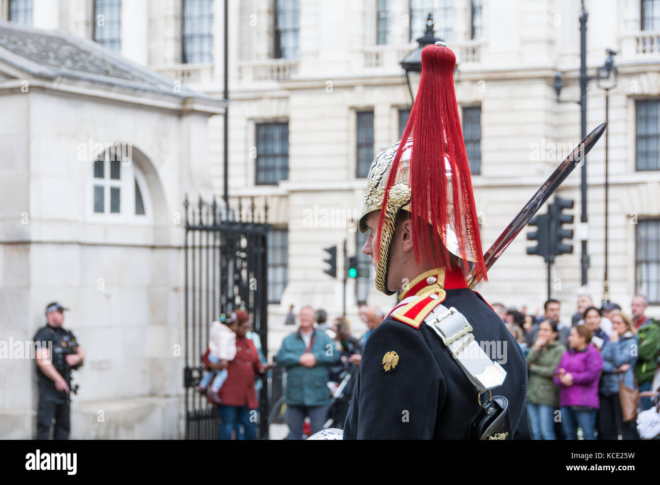 Soldier from Blues and Royals Cavalry Regiment. Editorial Photography -  Image of horseguard, blues: 58298722