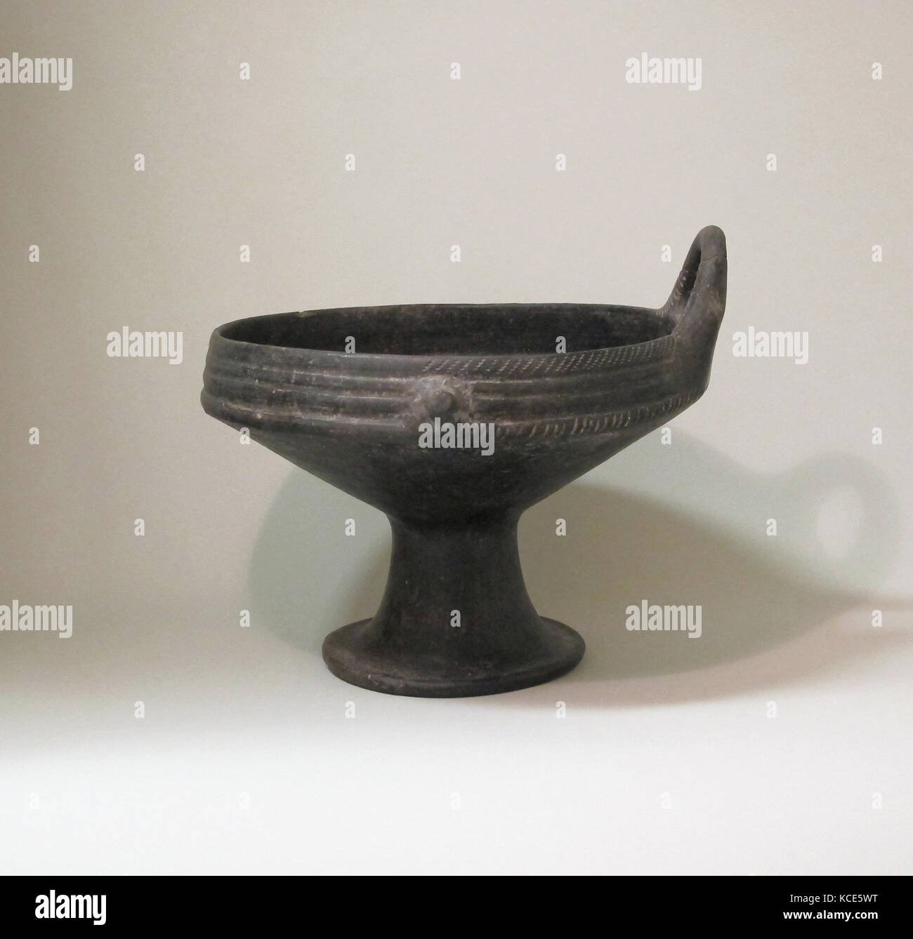 Vase, Orientalizing, first half of the 7th century B.C., Etruscan