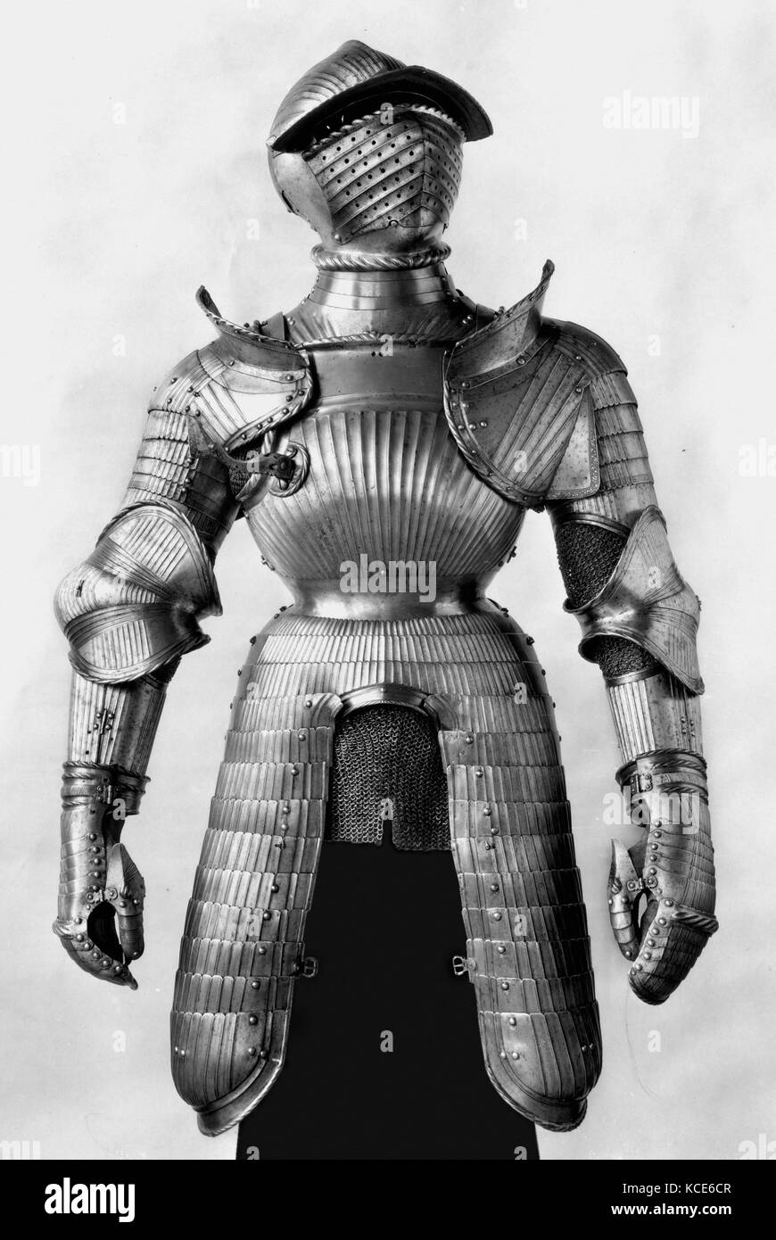 Three-Quarter Armor, ca. 1525 and later, Augsburg, German, Augsburg, Steel, leather, Wt. 48 lb. 7 oz. (21.97 kg); helmet (a); H Stock Photo