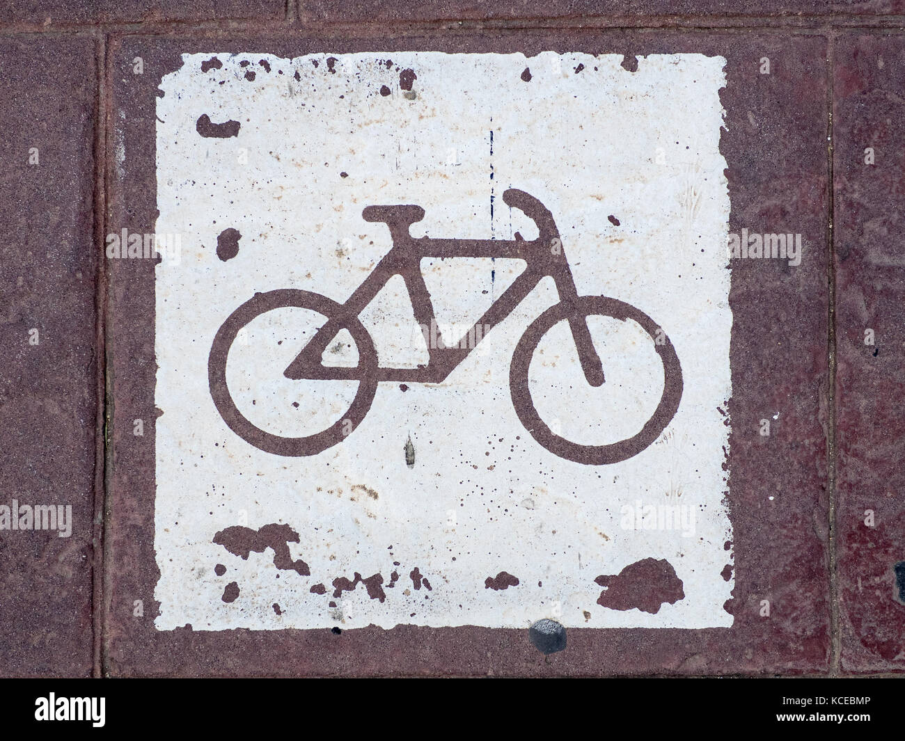bike lane marking