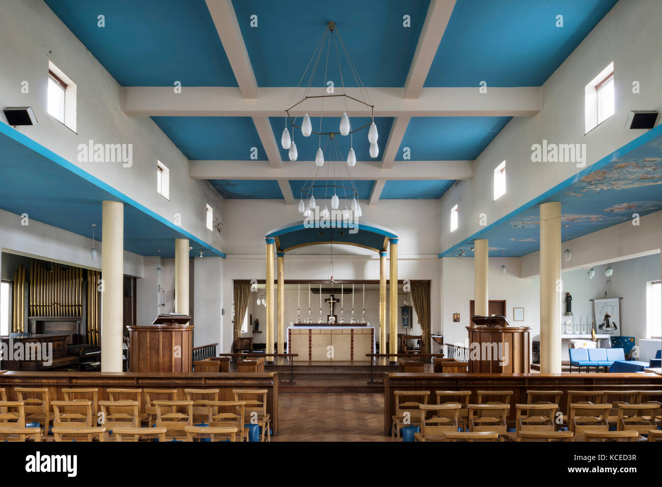 Treherne road hires stock photography and images Alamy