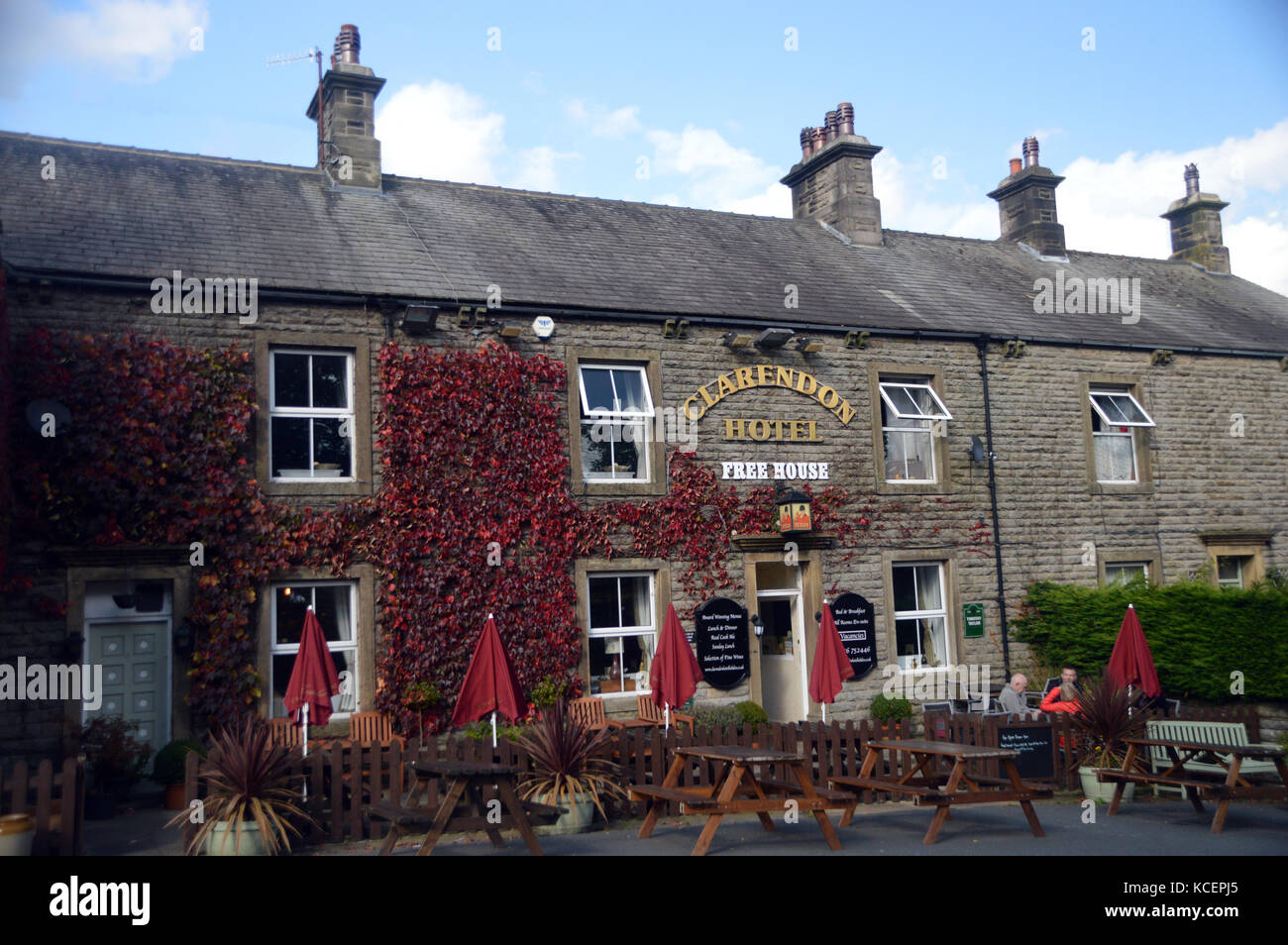 the-clarendon-pub-yorkshire-hi-res-stock-photography-and-images-alamy
