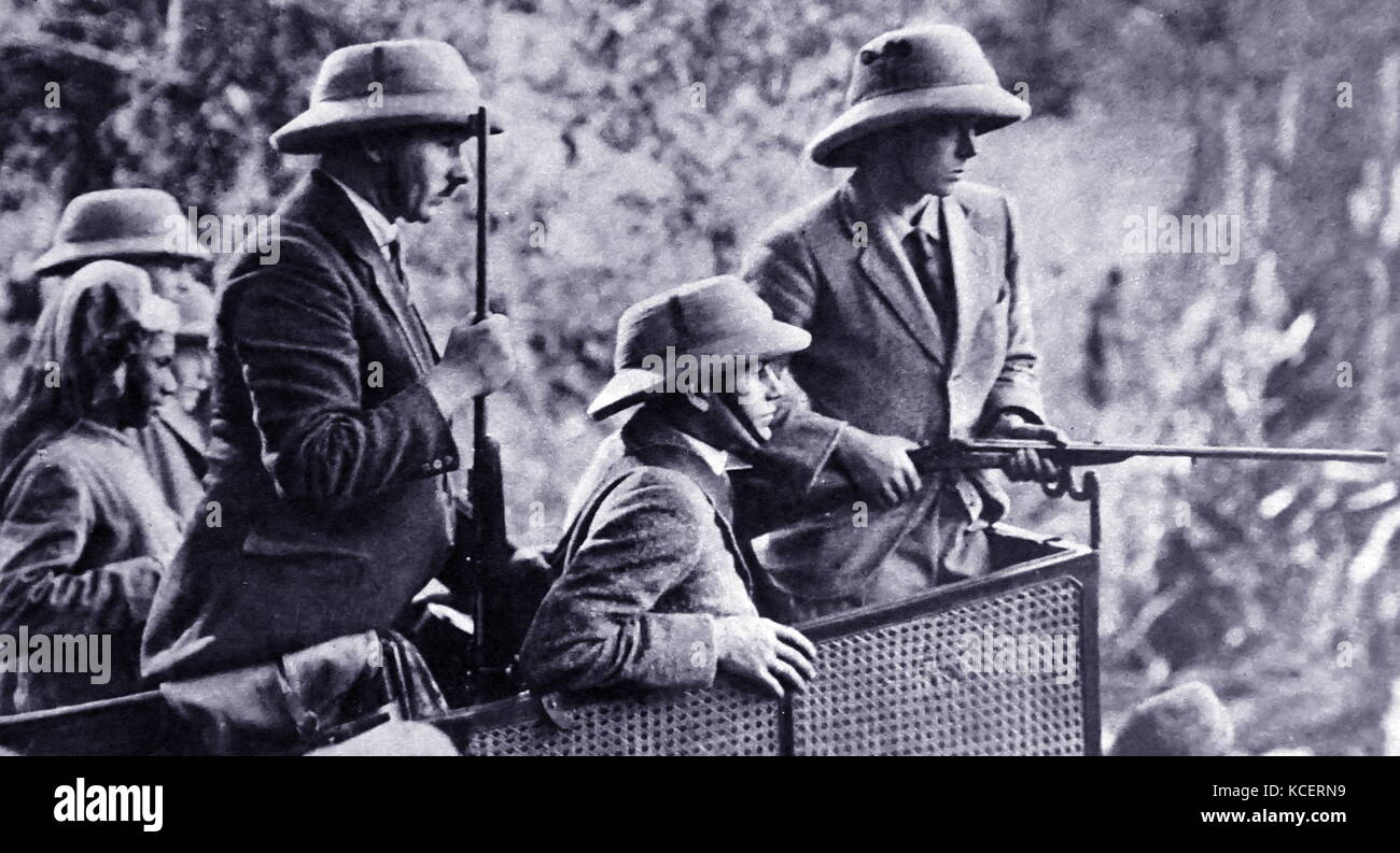 Prince Edward (later King Edward VIII hunting tigers in India 1921