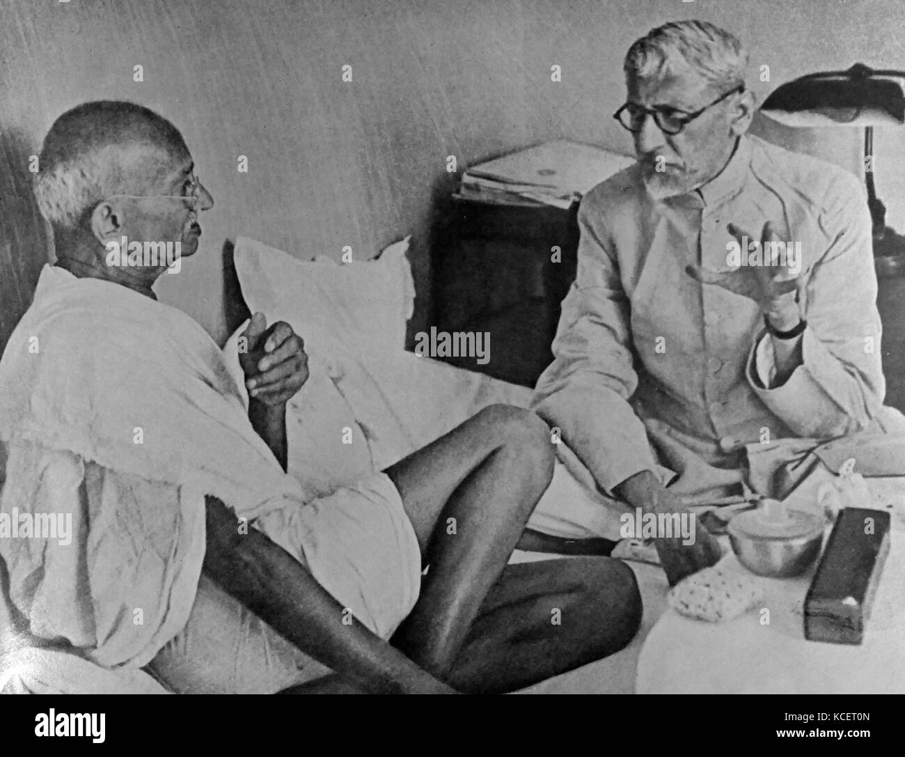 Mohandas Karamchand Gandhi with Maulana Azad (Moslem, Congress party official) 1947. Gandhi (2 October 1869 – 30 January 1948), was the preeminent leader of the Indian independence movement in British-ruled India. Stock Photo
