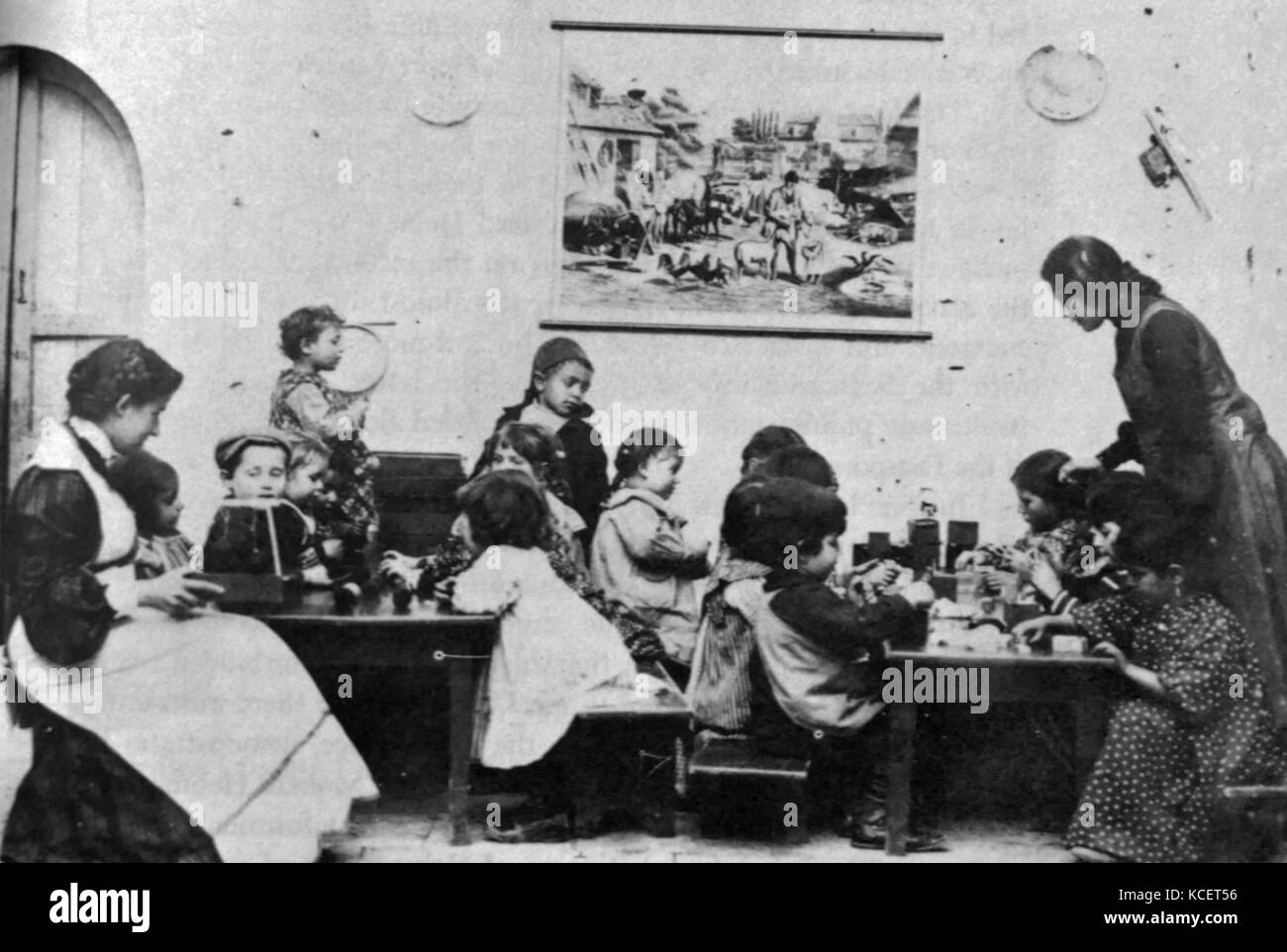 Jewish Kindergarten, in Jerusalem, Palestine 1907 Stock Photo