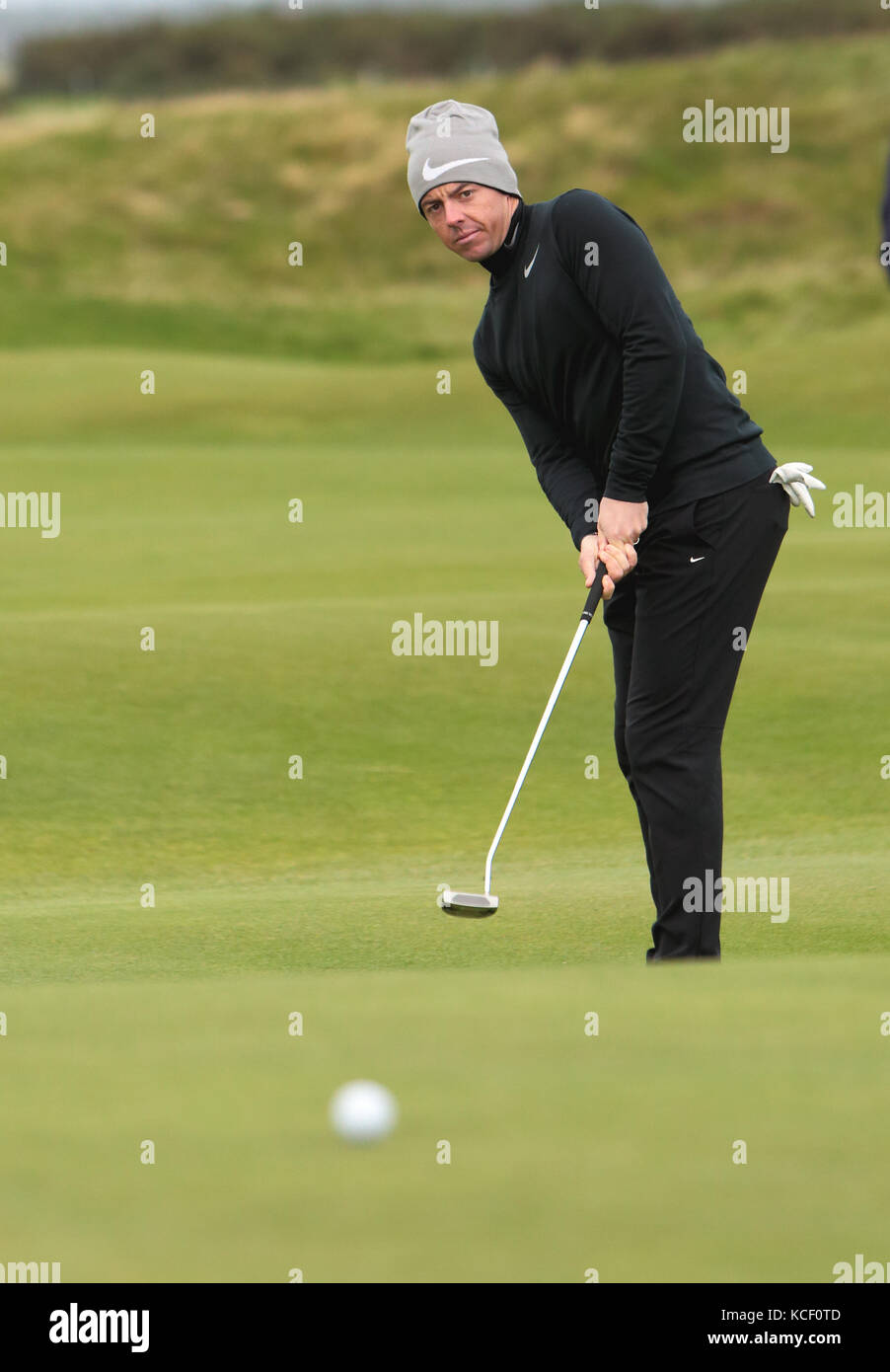 St Andrews, Fife, Scotland, UK. 4th October, 2017. The Alfred Dunhill Links Golf Championship. Rory McIlroy, plays a pratice round at The Alfred dunhill Cup, St Andrews fife Scotland, uk Wednesday 4th of October 2017 Credit: Derek Allan/Alamy Live News Stock Photo