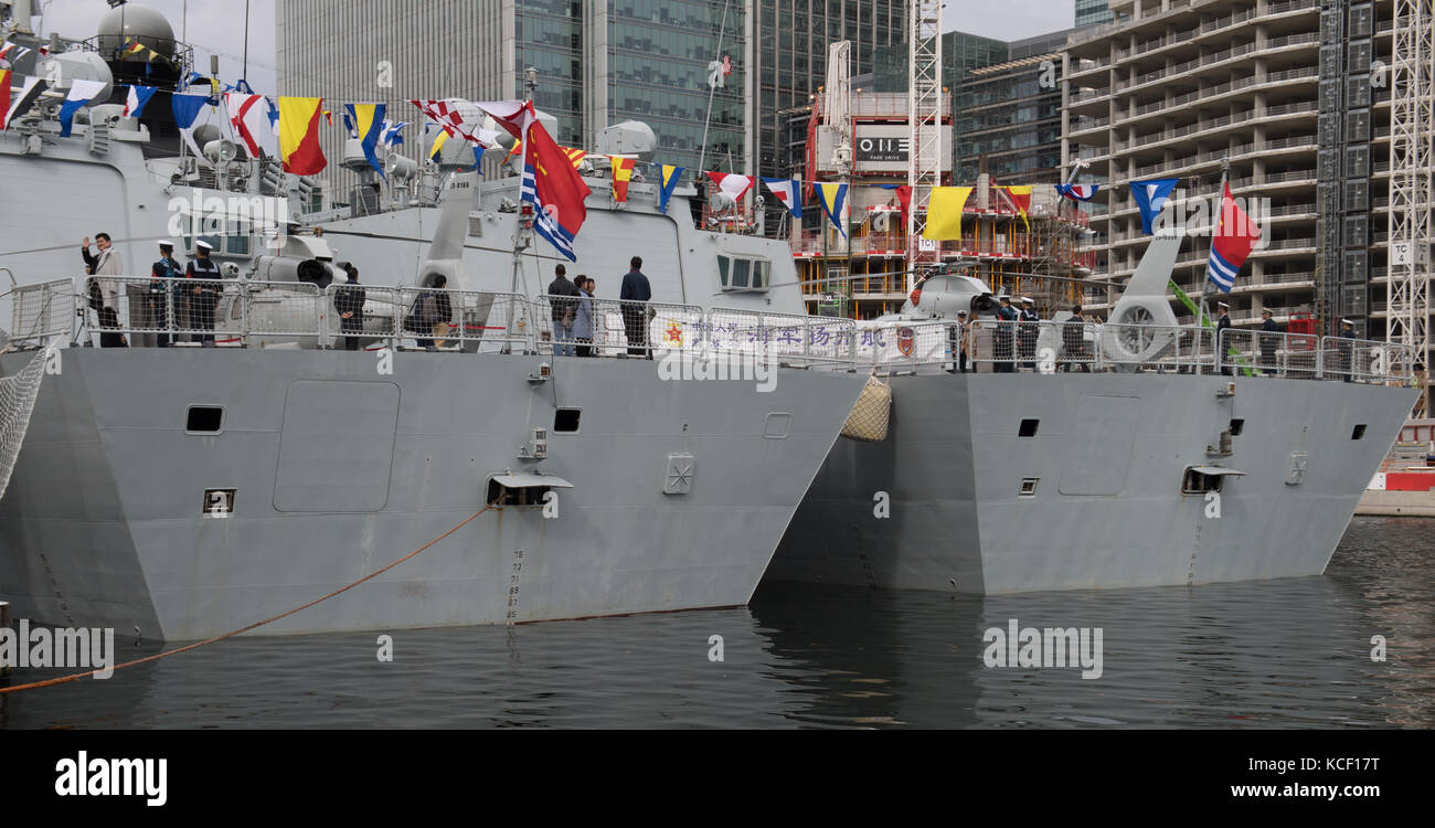 London, UK. 4th Oct, 2017. Type 54A Frigates Huanggang and Yangzhou pay a good will visit to London. Credit: Ian Davidson/Alamy Live News Stock Photo
