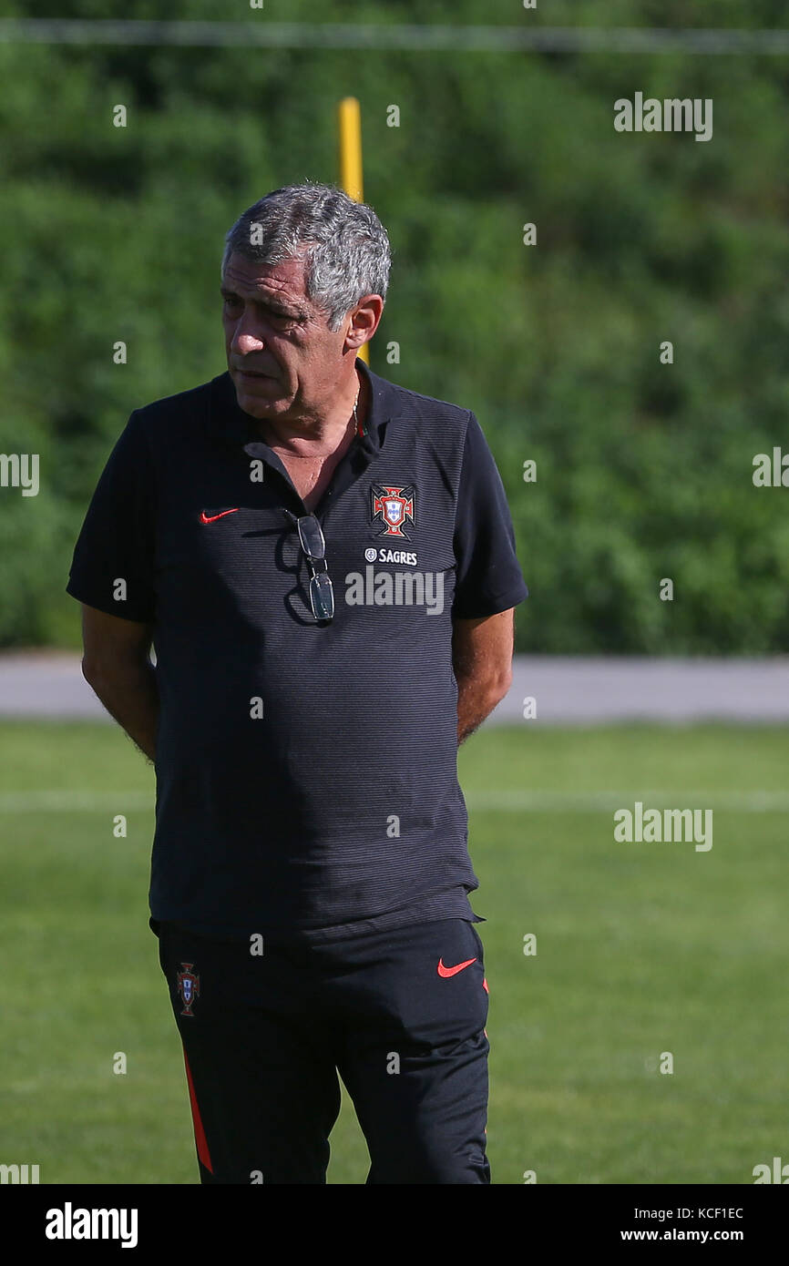 Lisbon, Portugal. 4th Oct, 2017. Portugal head coach Fernando Santos during National Team Training session before the match between Portugal and Andorra at City Football in Oeiras, Lisbon on October 4, 2017. Credit: Bruno Barros/Alamy Live News Stock Photo