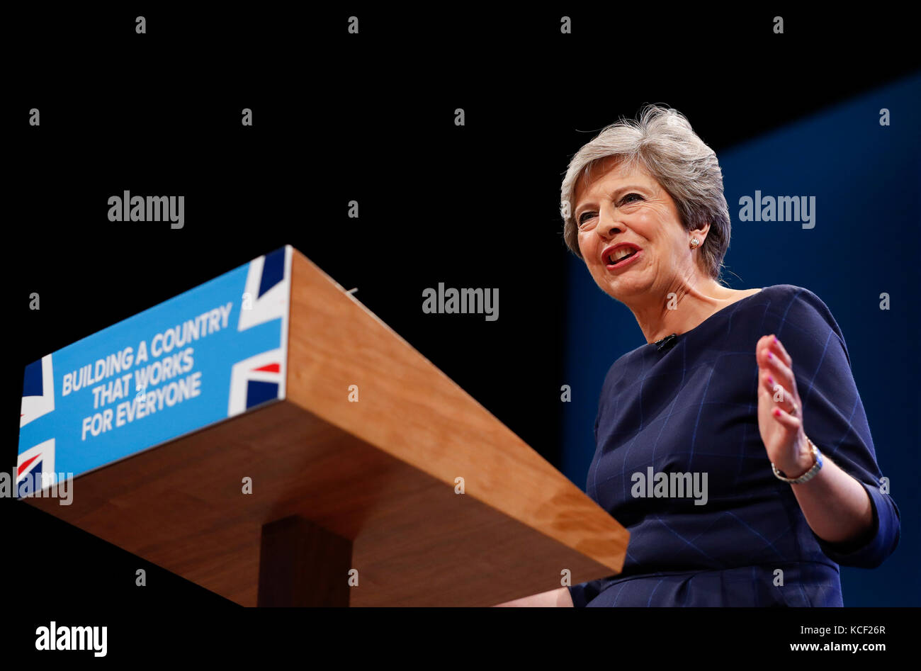 Manchester. 4th Oct, 2017. Britain's Prime Minister Theresa May delivers her keynote speech on the last day of the Conservative Party Annual Conference in Manchester, Britain on Oct. 4, 2017. Credit: Han Yan/Xinhua/Alamy Live News Stock Photo