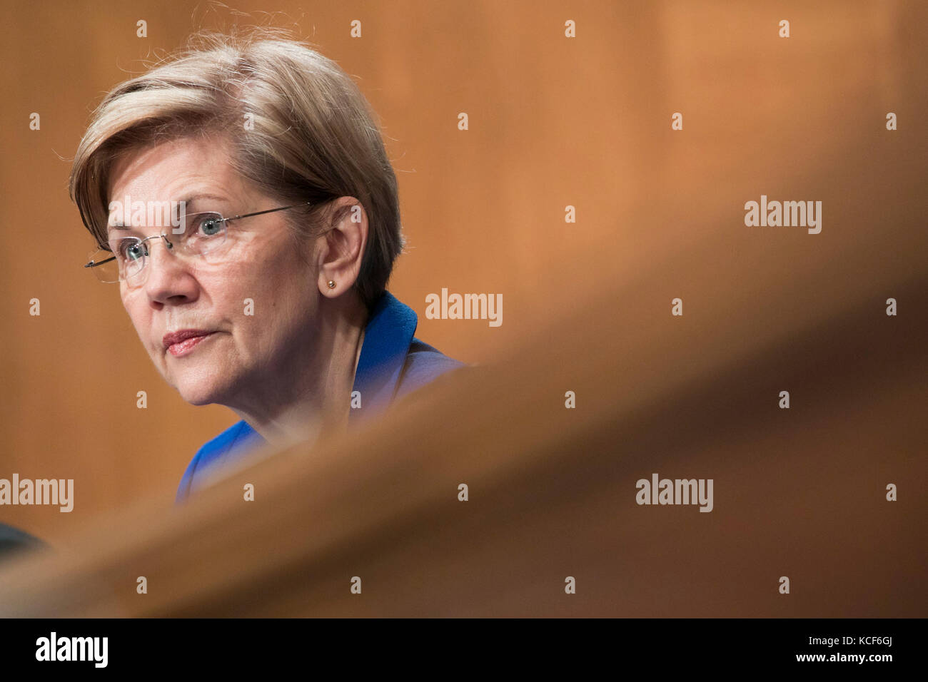 Washington DC, USA. 04th Oct, 2017. Sen. Elizabeth Warren (D-MA) questions a witness during a Senate Banking, Housing and Urban Affairs Committee hearing entitled, “An Examination of the Equifax Cybersecurity Breach,” in Washington, D.C., on October 4, 2017. The data breach is believed to have compromised the social security numbers of over 140 million Americans. Credit: Kristoffer Tripplaar/Alamy Live News Stock Photo