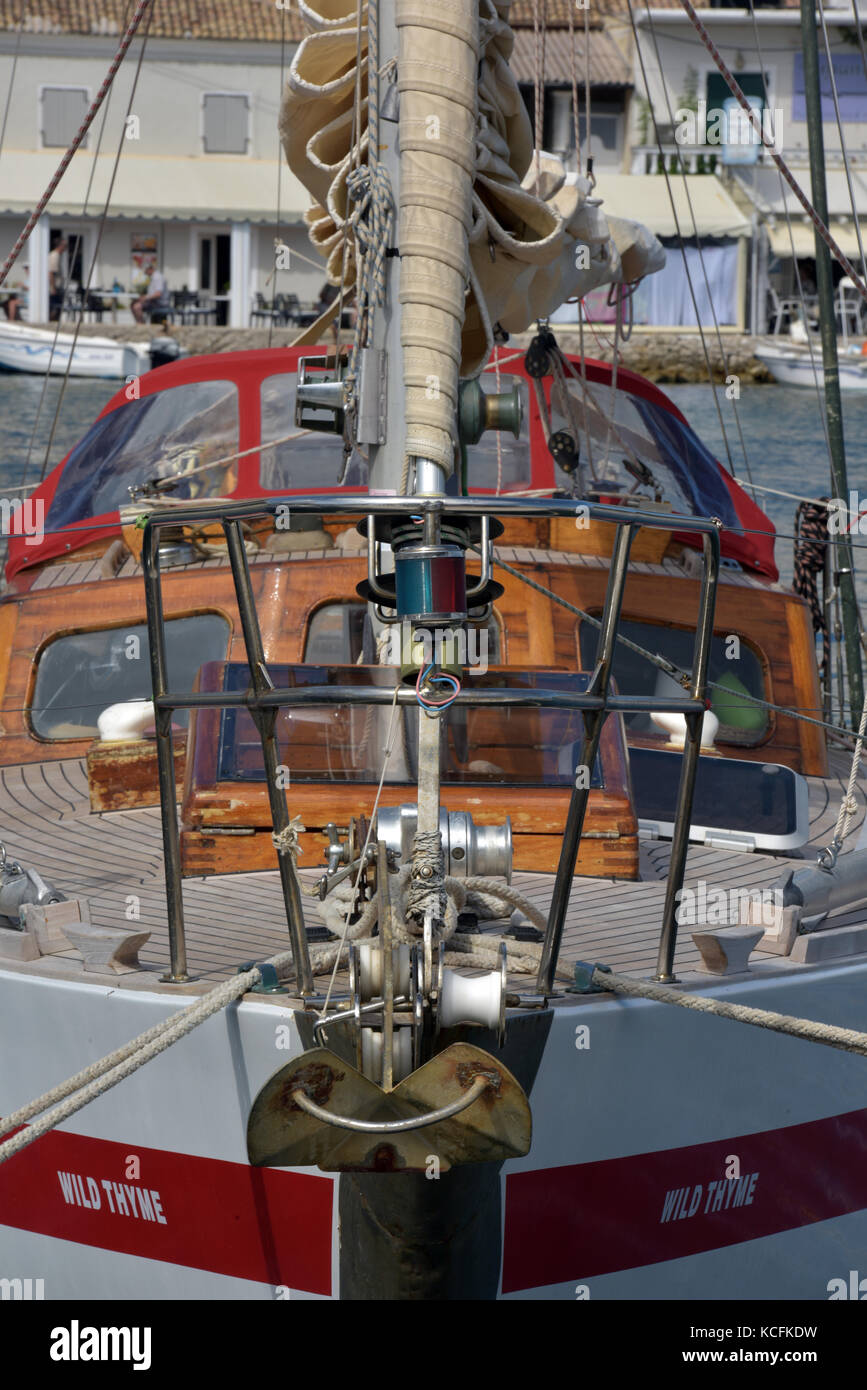 Bows Of Boats Stock Photos & Bows Of Boats Stock Images Alamy