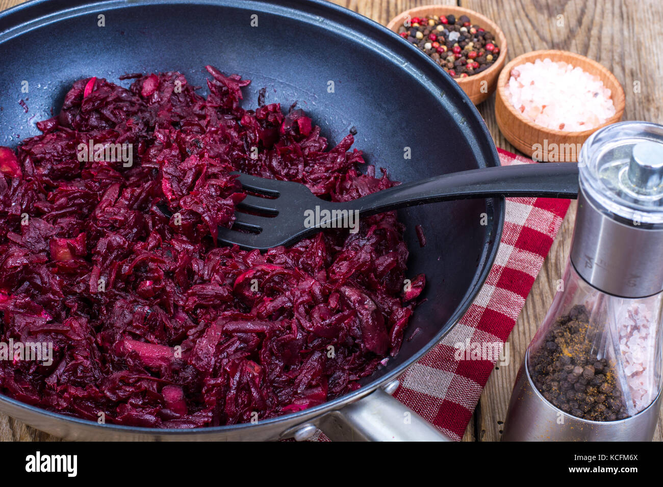Stewed beets in frying pan Stock Photo Alamy