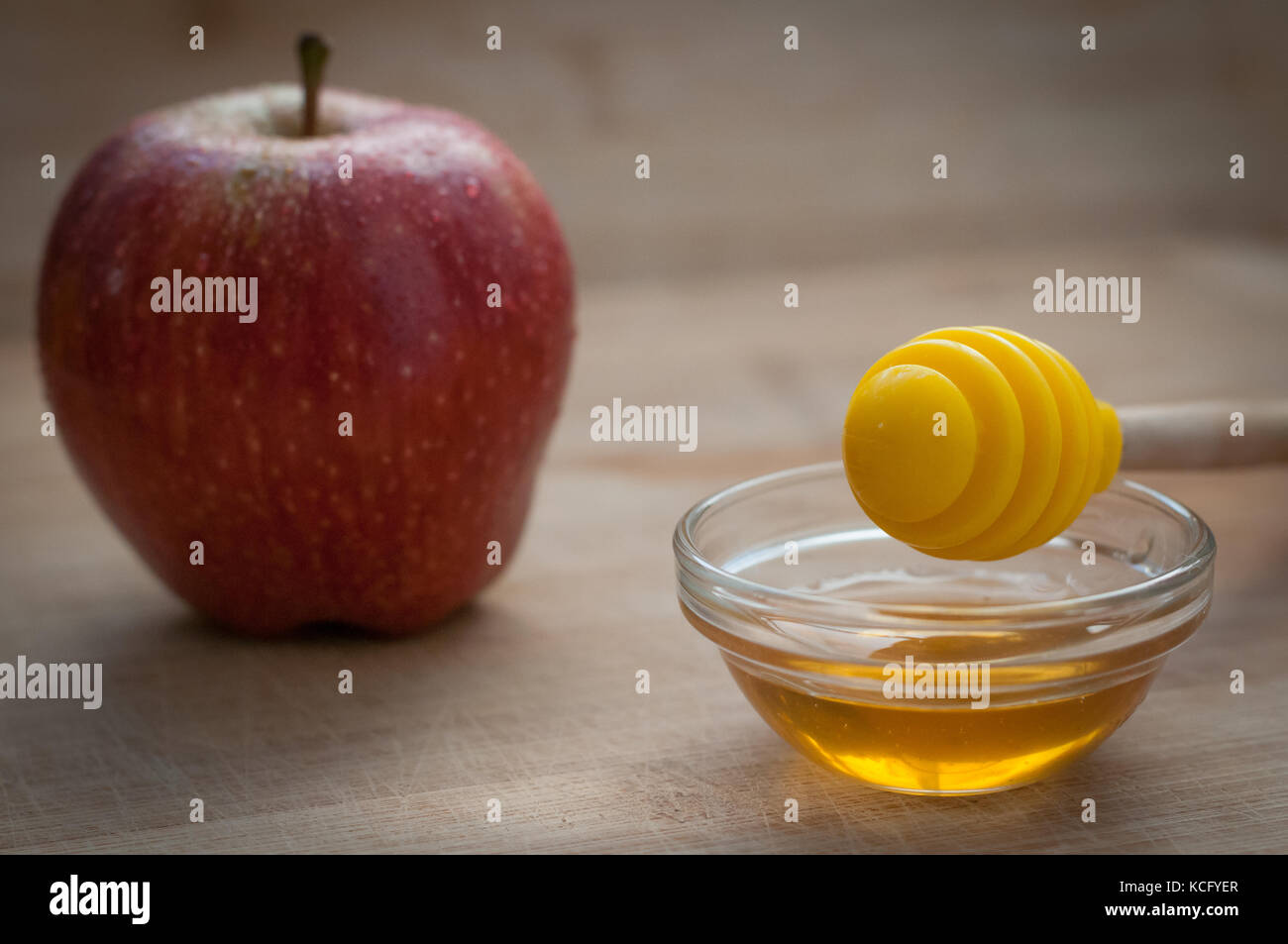 apple and honey for Rosh Ha Shana Jewish New Year Holiday Stock Photo