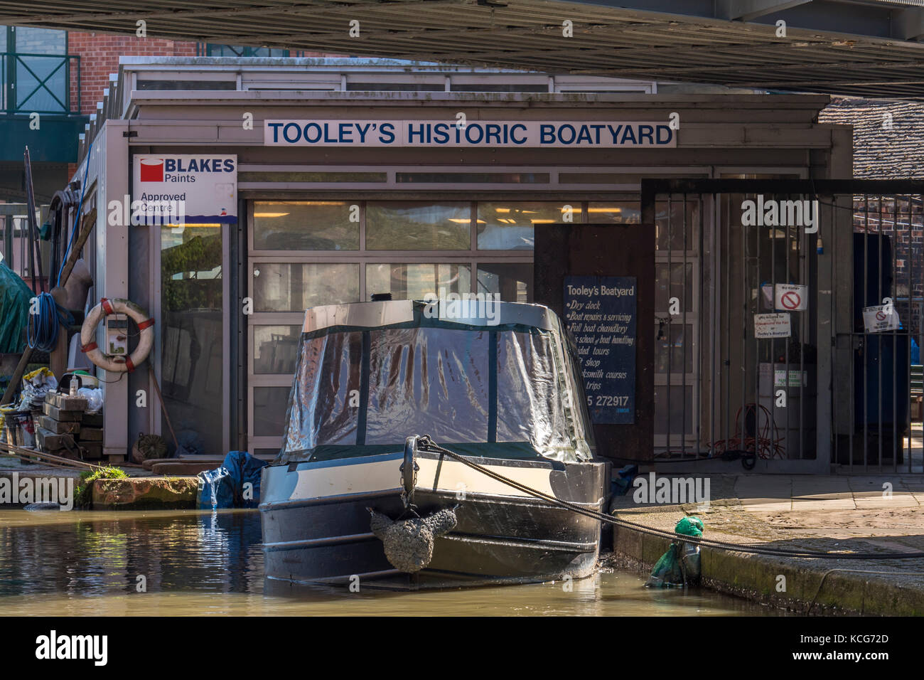 Tooleys Historic Boatyard Oxford Canal Banbury Oxfordshire England Stock Photo