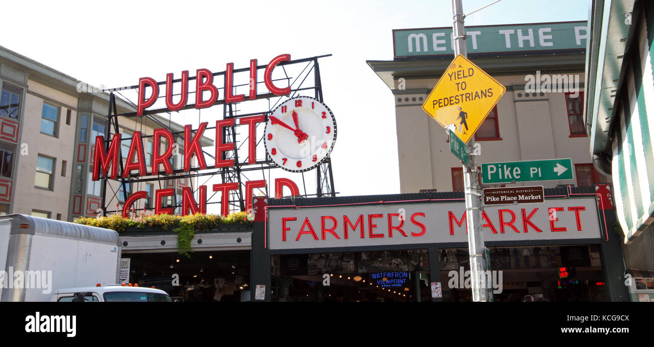 public market & farmers market, Pike Place, Seattle, USA Stock Photo