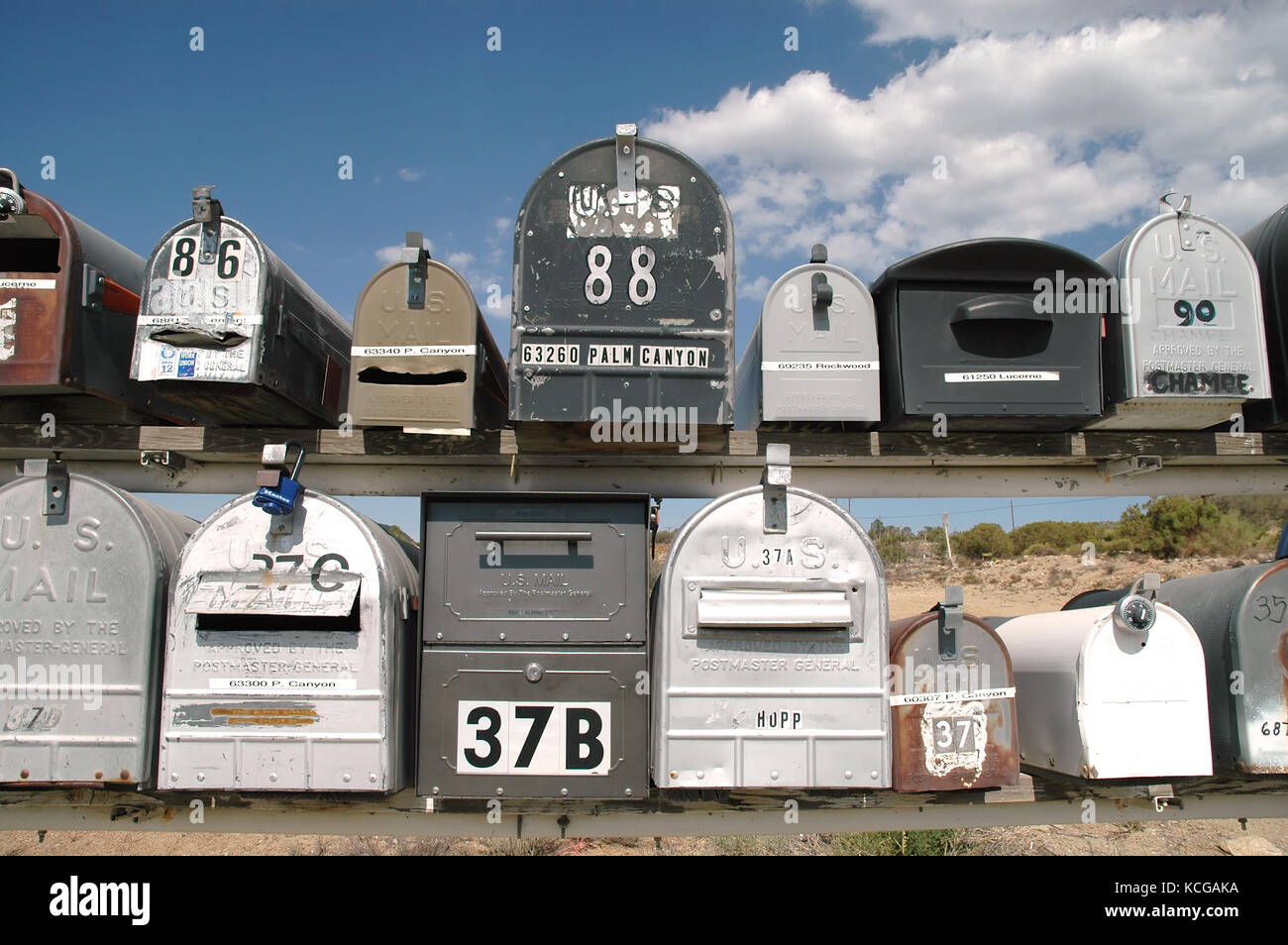 Community Mailboxes High Resolution Stock Photography and Images Alamy