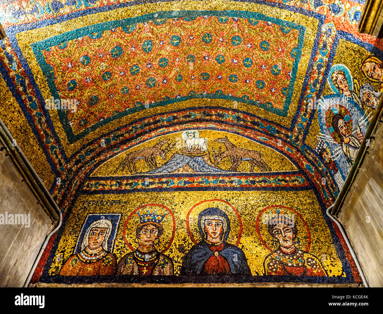 San Zenone Chapel Mosaics Basilica di Santa Prassede Rome, Italy Stock Photo Alamy San Zenone Chapel Mosaics Basilica di Santa Prassede Rome, Italy Stock Photo Alamy