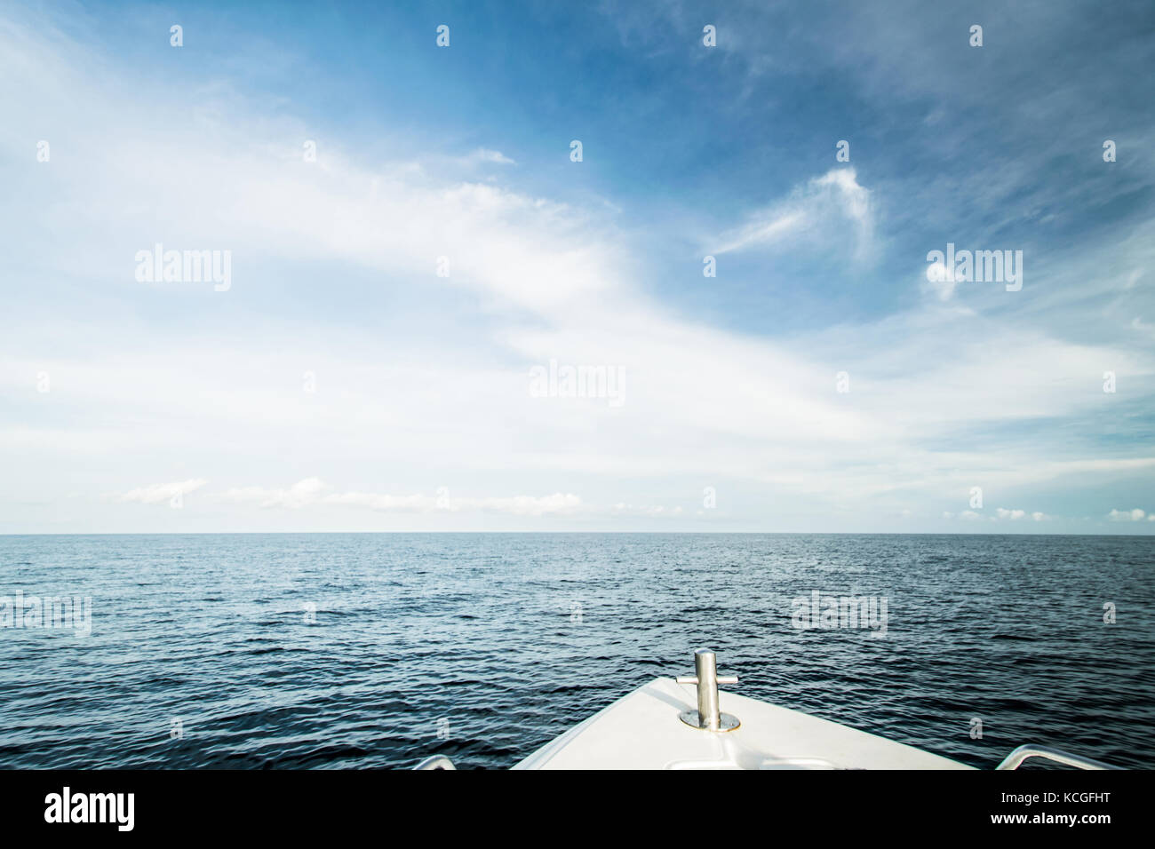Ocean waves from boat travel Stock Photo Alamy