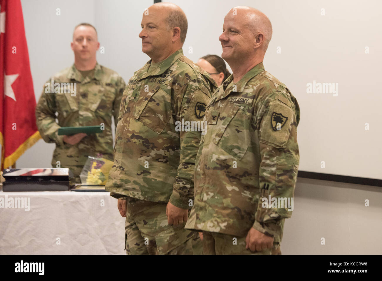U.S. Army Col. David D. Coldren, Signal Officer and leader of the South Carolina National Guard's cyber initiatives,  retires at a ceremony held at the Joint Forces Headquarters building in Columbia, South Carolina, July 8, 2017. Coldren began his military career in 1987, serving 2 years in the Florida National Guard, 8 years in the Indiana National Guard, culminating with 18 years in the South Carolina National Guard. (U.S. Army National Guard photo by Sgt. Brian Calhoun) Stock Photo