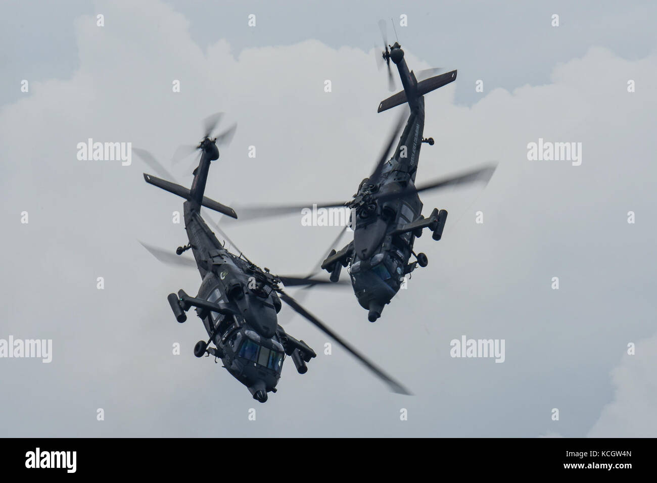Blackhawk Helicopters High Resolution Stock Photography and Images - Alamy