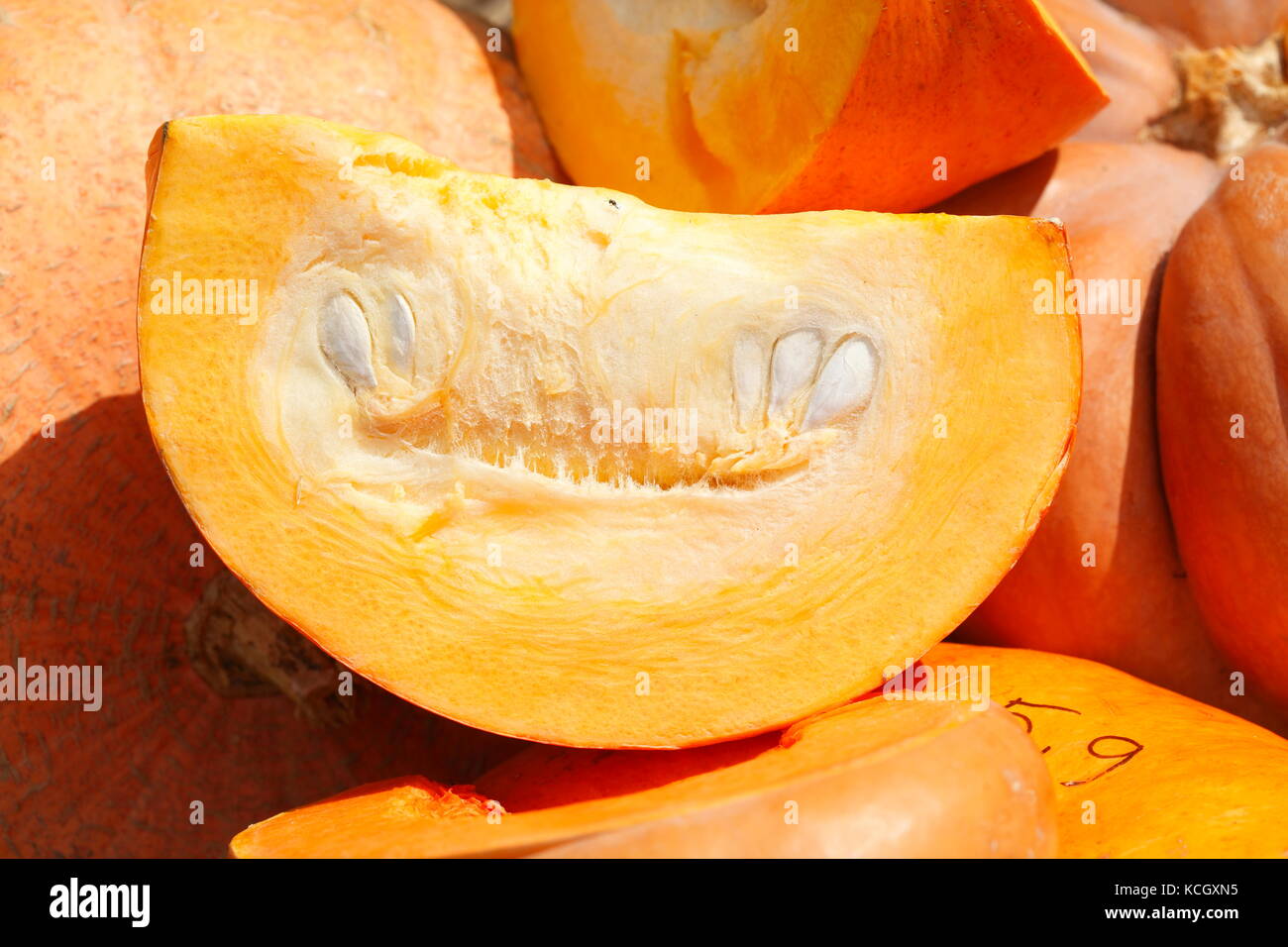 fresh pumpkin on a market stall Stock Photo - Alamy