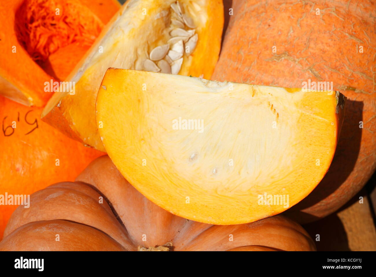fresh pumpkin on a market stall Stock Photo - Alamy