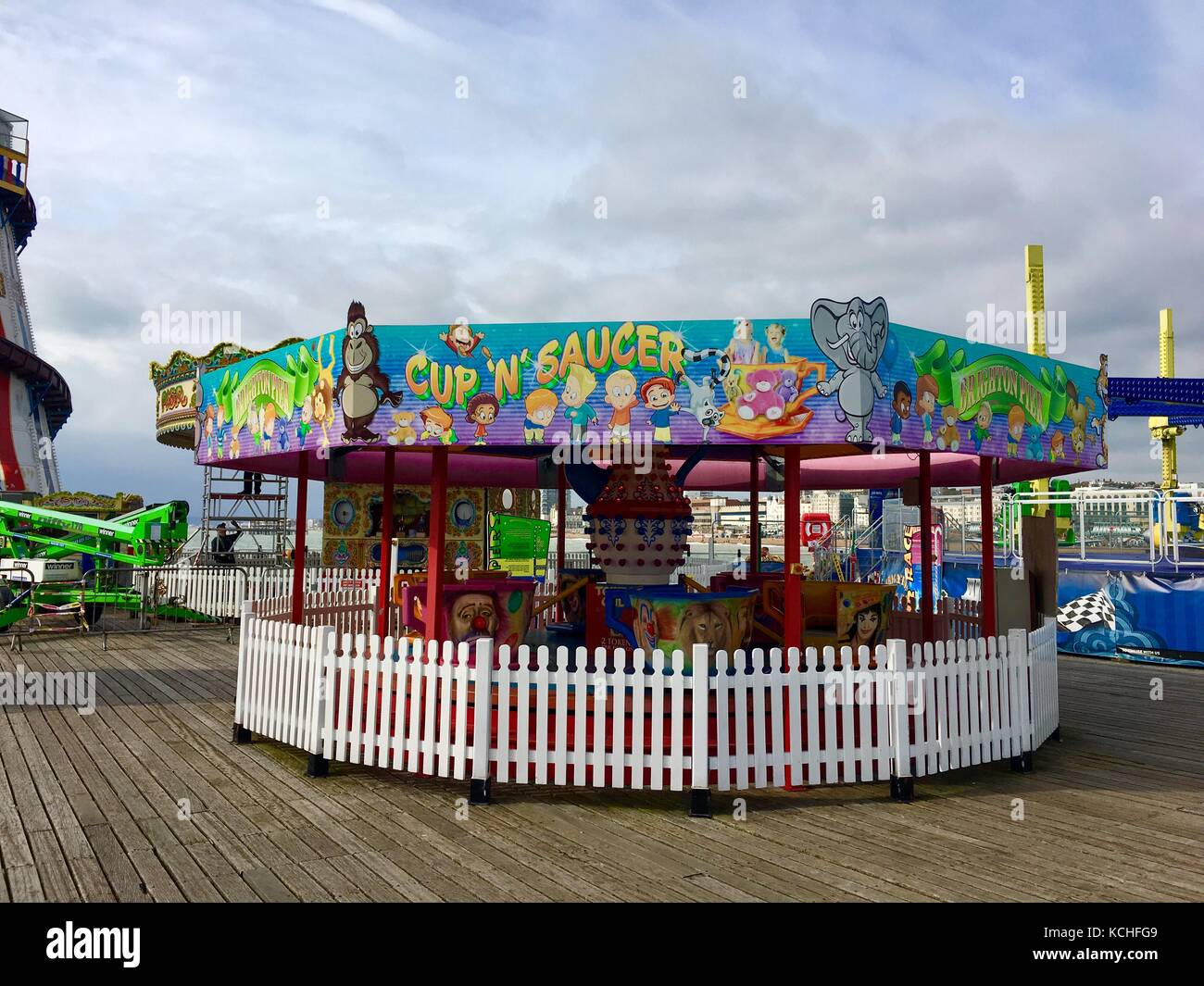 Seaside traditional arcade games hires stock photography and images