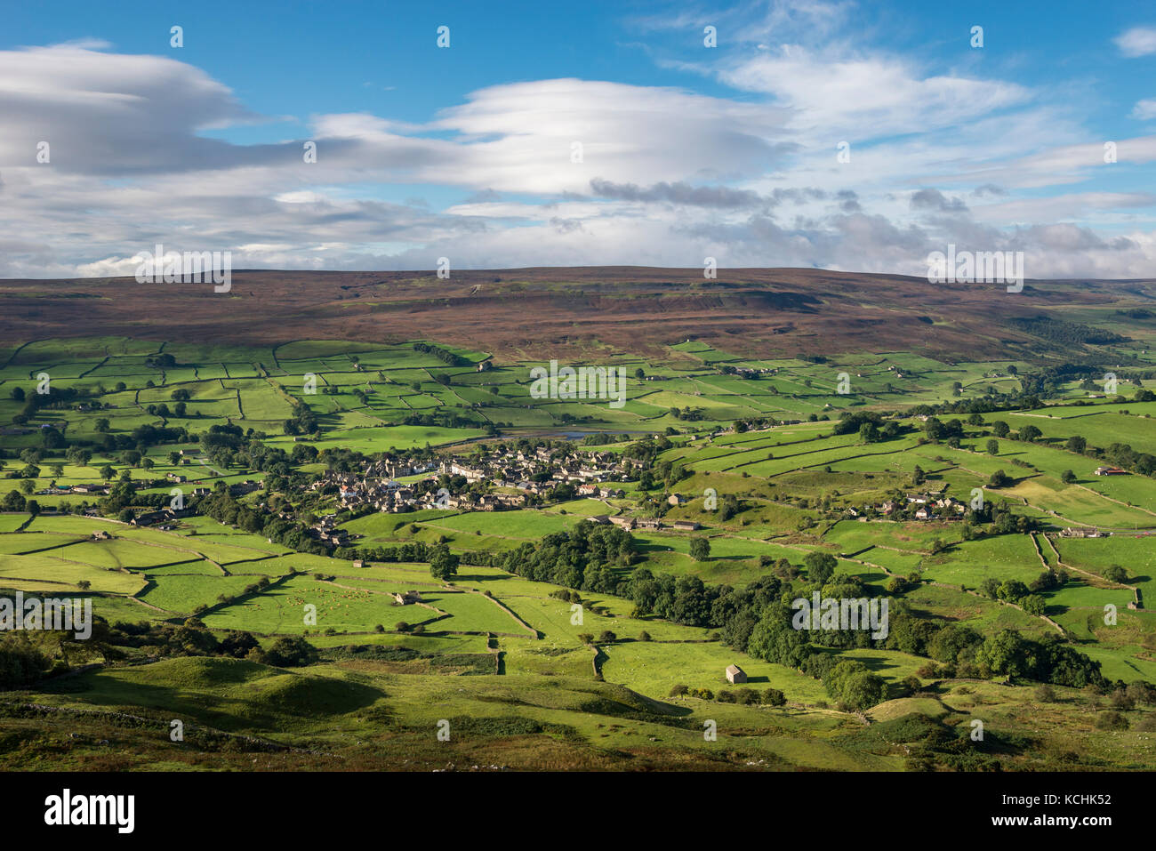 Lovely view of the village of Reeth, North Yorkshire. A beautiful location at the junction of Swaledale and Arkengarthdale. Stock Photo