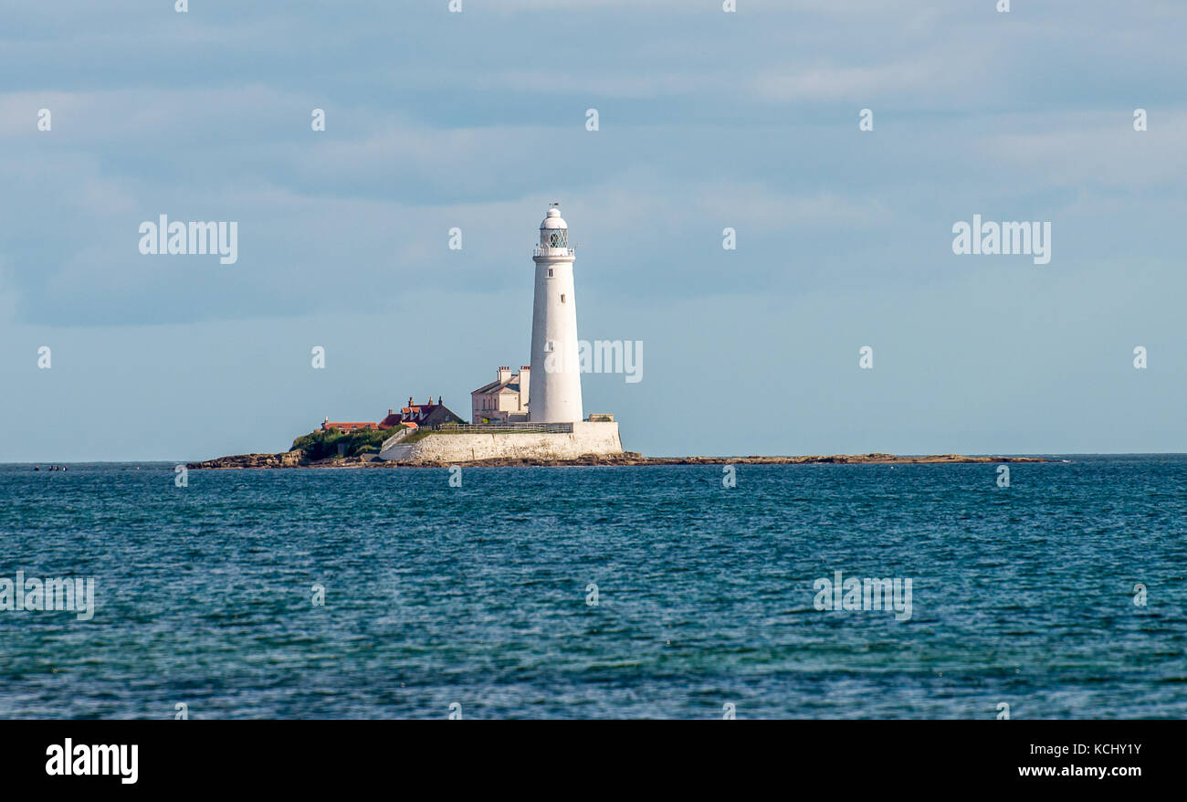 A lighthouse on an island in Whitley Bay near Newcastle upon Tyne, England, Great Britain Stock Photo