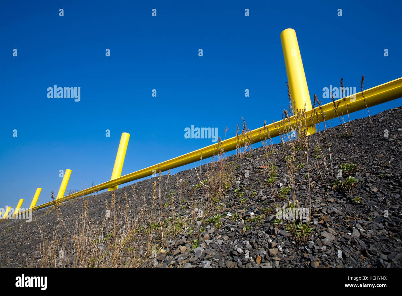 Germany, Ruhr area, Bochum-Gerthe, installation art 'Ueber(n) Ort' by Kirsten Kaiser on top of a heap of the former coal mine Lothringen.  Deutschland Stock Photo