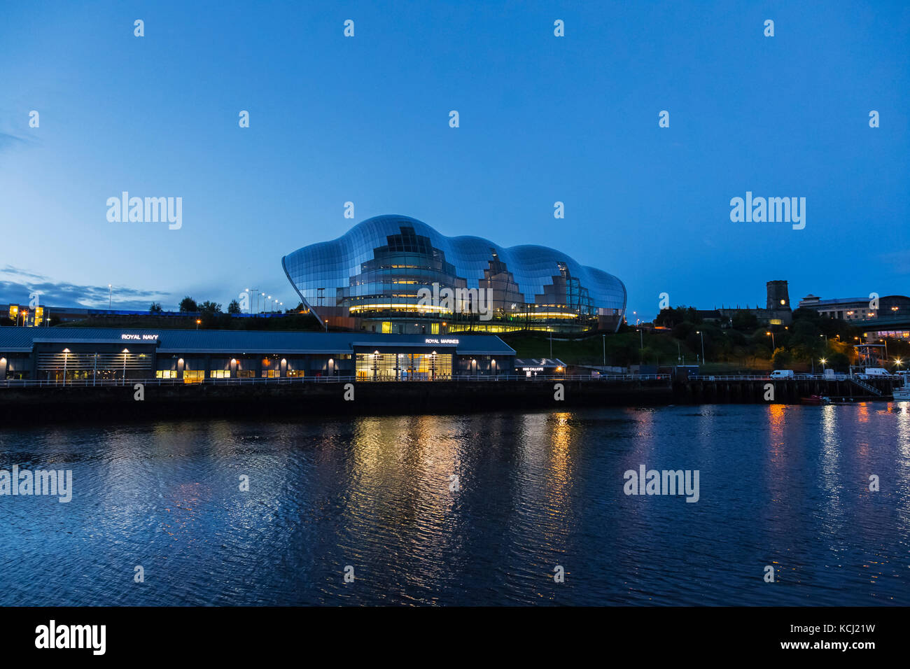 The Sage Gateshead Seen from the Quayside Newcastle-upon-Tyne at Dawn Stock Photo