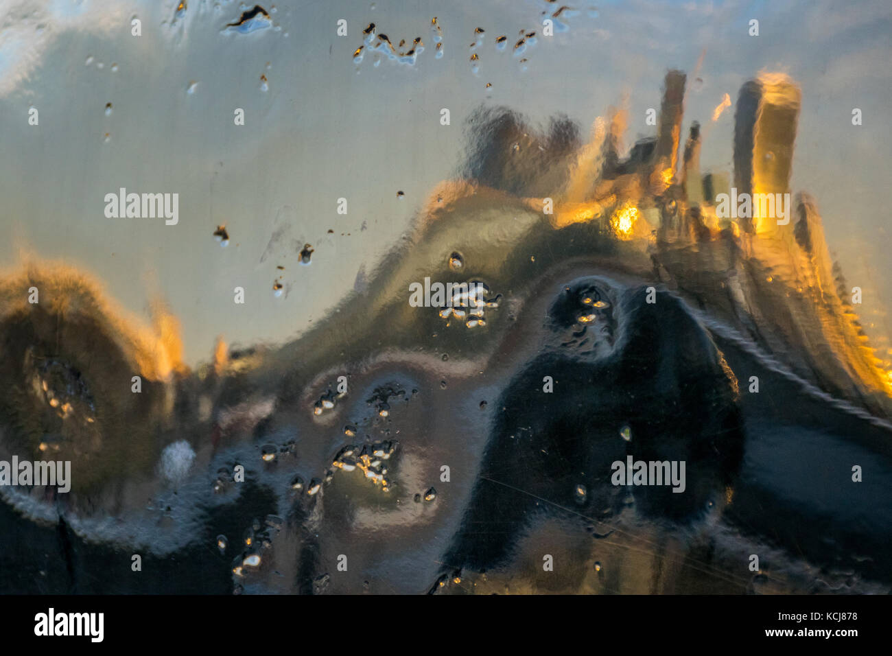 Ceramic glaze hires stock photography and images Alamy