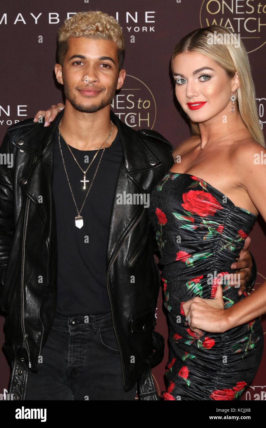 Jordan Fisher, Lindsay Arnold Cusick at arrivals for 2017 People's Ones