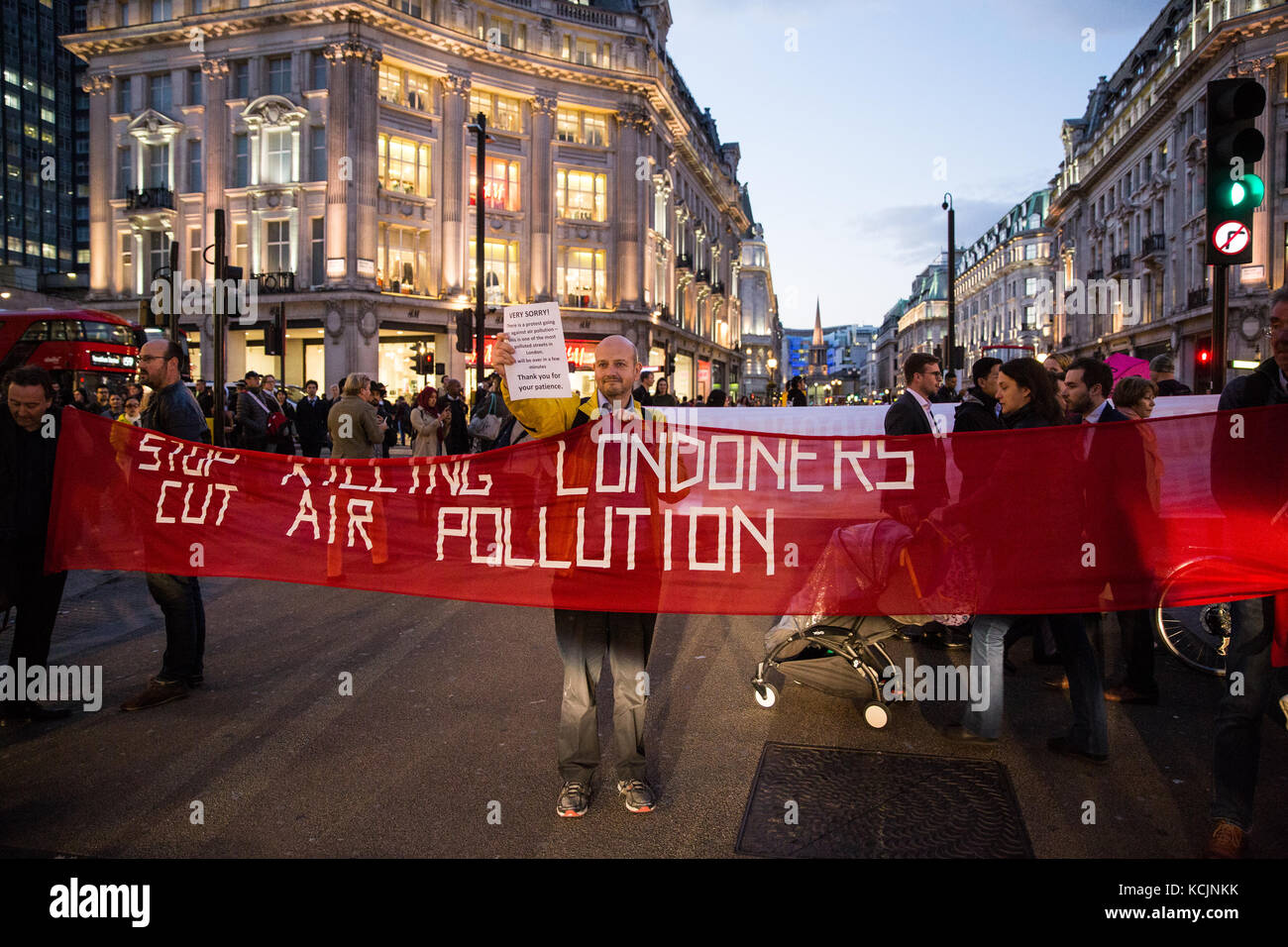 London, UK. 5th Oct, 2017. Environmental activists from the Stop