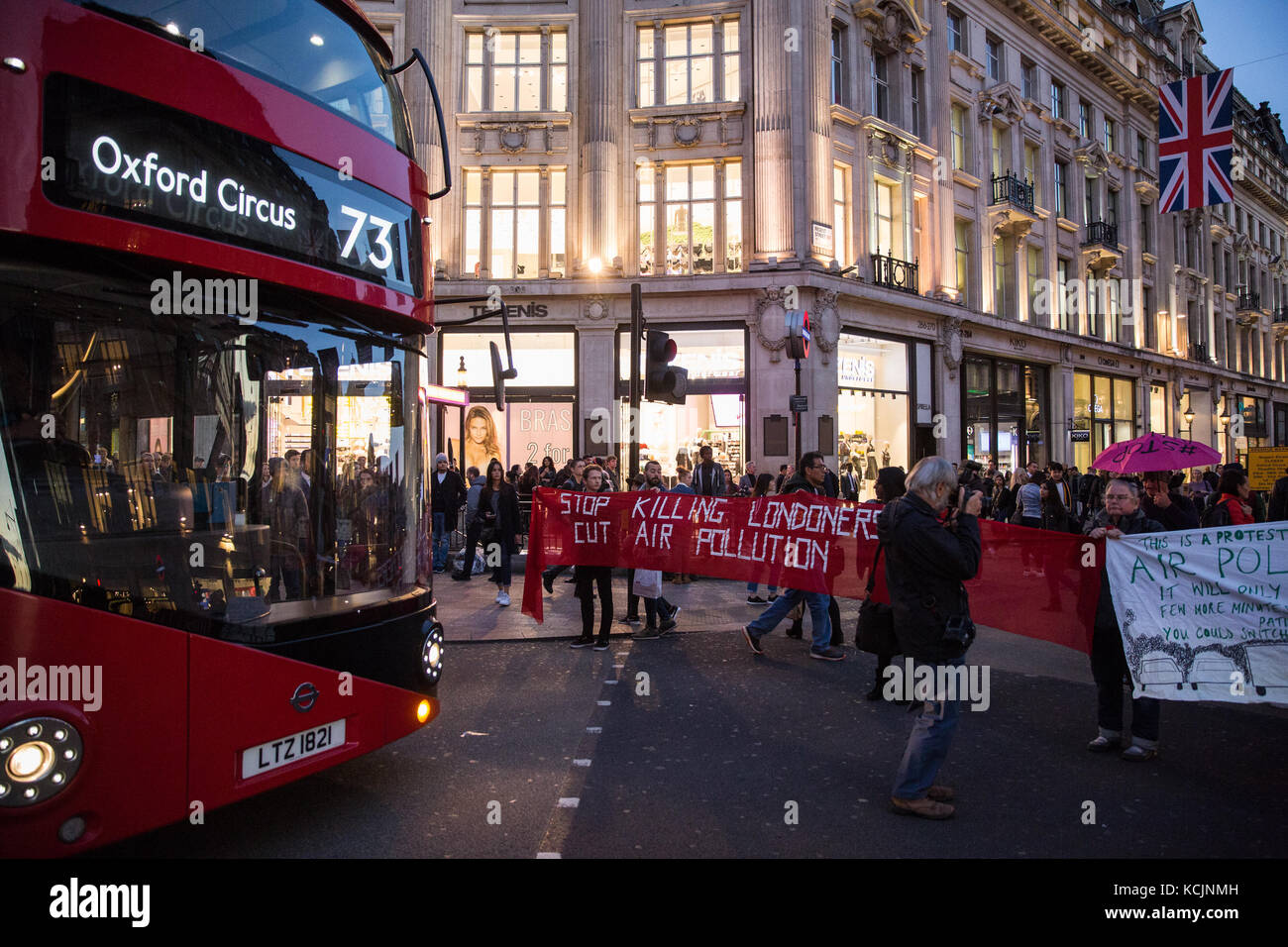 London, UK. 5th Oct, 2017. Environmental activists from the Stop