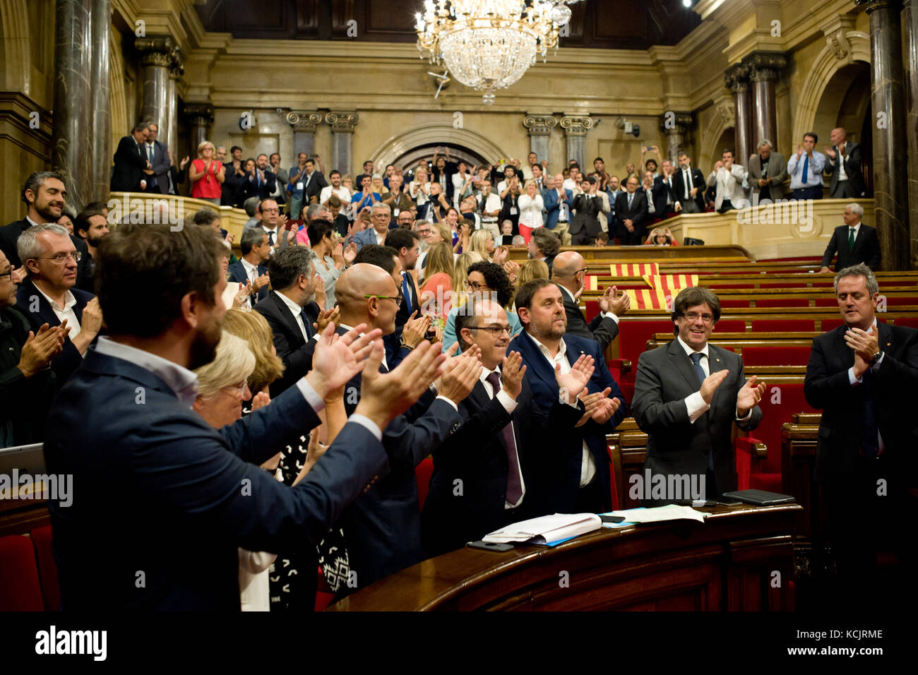 Barcelona, Catalonia, Spain. 6th Sep, 2017. Catalan president Carles Puigdemont (second right) and pro-indpendence parliamentarians at Catalonia's Parliament celebrate the law to call a referendum on independence. On the 6th of September 2017 Catalan Parliament passed the Law on the Referendum on Self-determination of Catalonia. The Unionist Forces of Catalonia and the Spanish government were frontally opposed to the referendum and considered it illegal. Whilst the Catalan government was launching preparations, the Spanish Kingdom began a campaign based on judicial decisions that led to Stock Photo